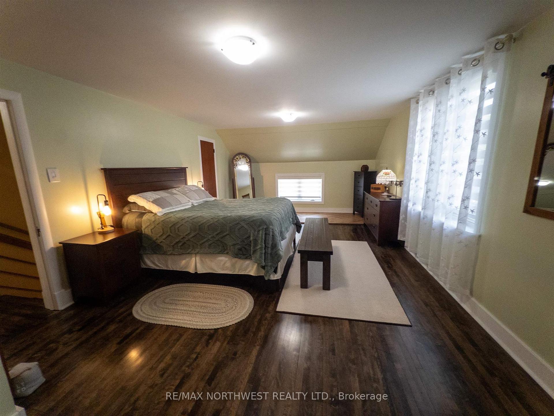 Photo 19 of 824 River Drive, Kenora, Lakeside — HOMEH
