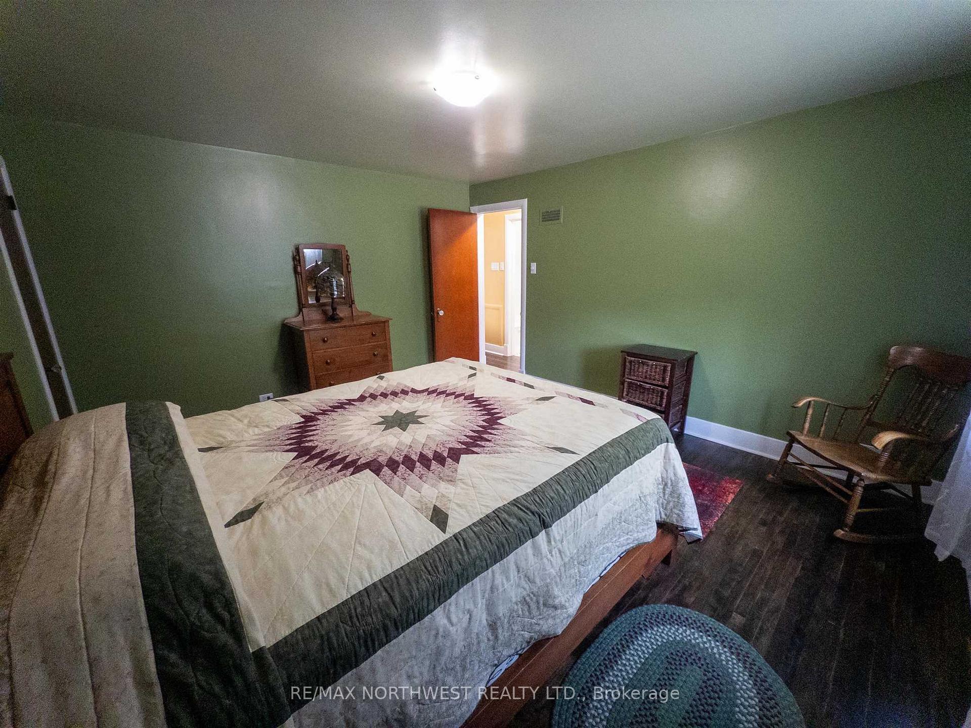 Photo 26 of 824 River Drive, Kenora, Lakeside — HOMEH