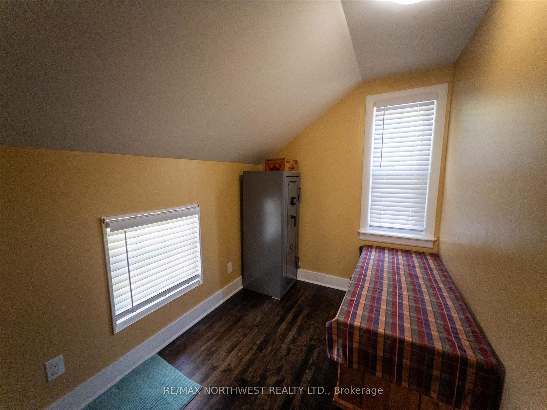 Photo 29 of 824 River Drive, Kenora, Lakeside — HOMEH