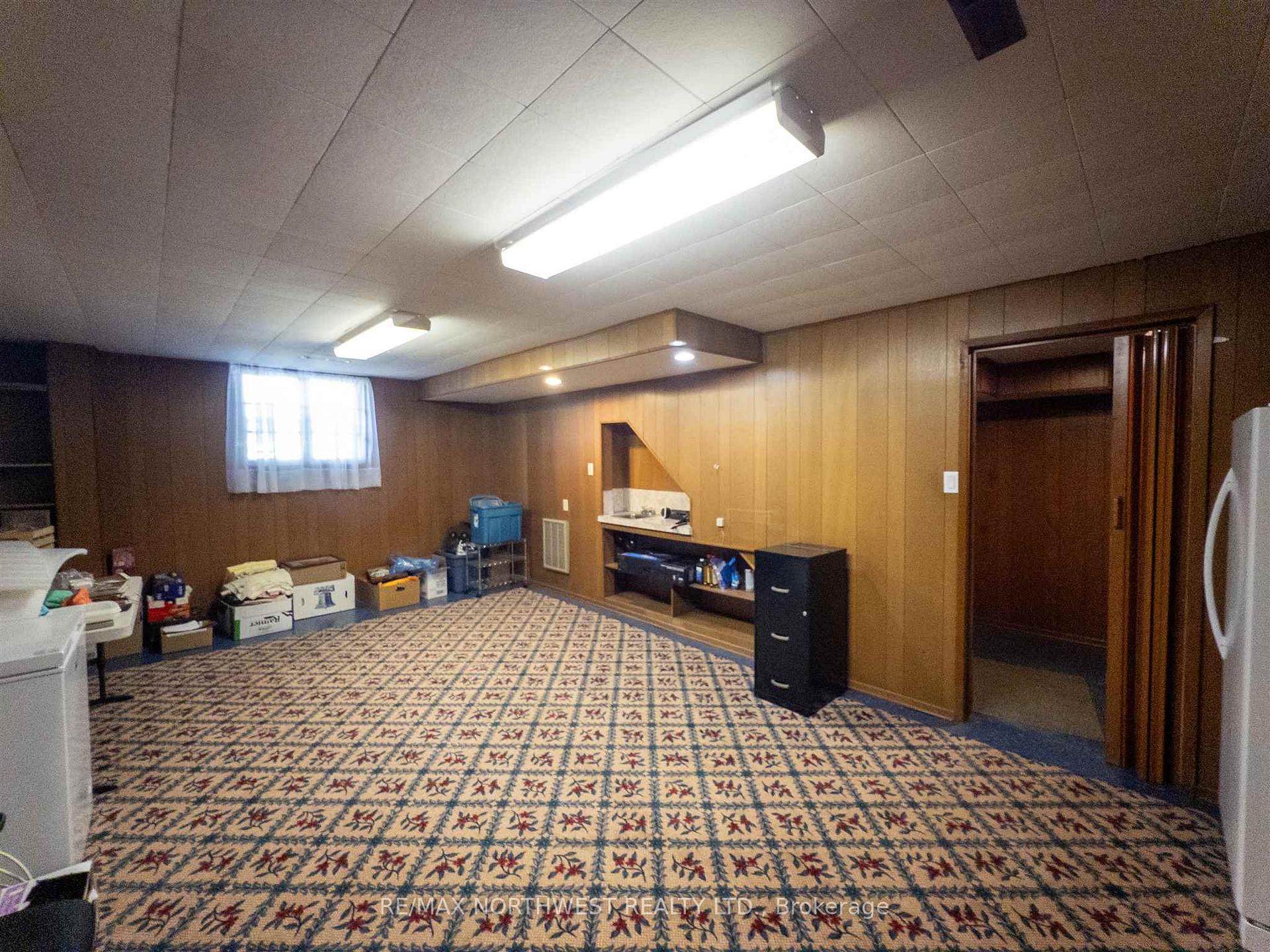 Photo 32 of 824 River Drive, Kenora, Lakeside — HOMEH
