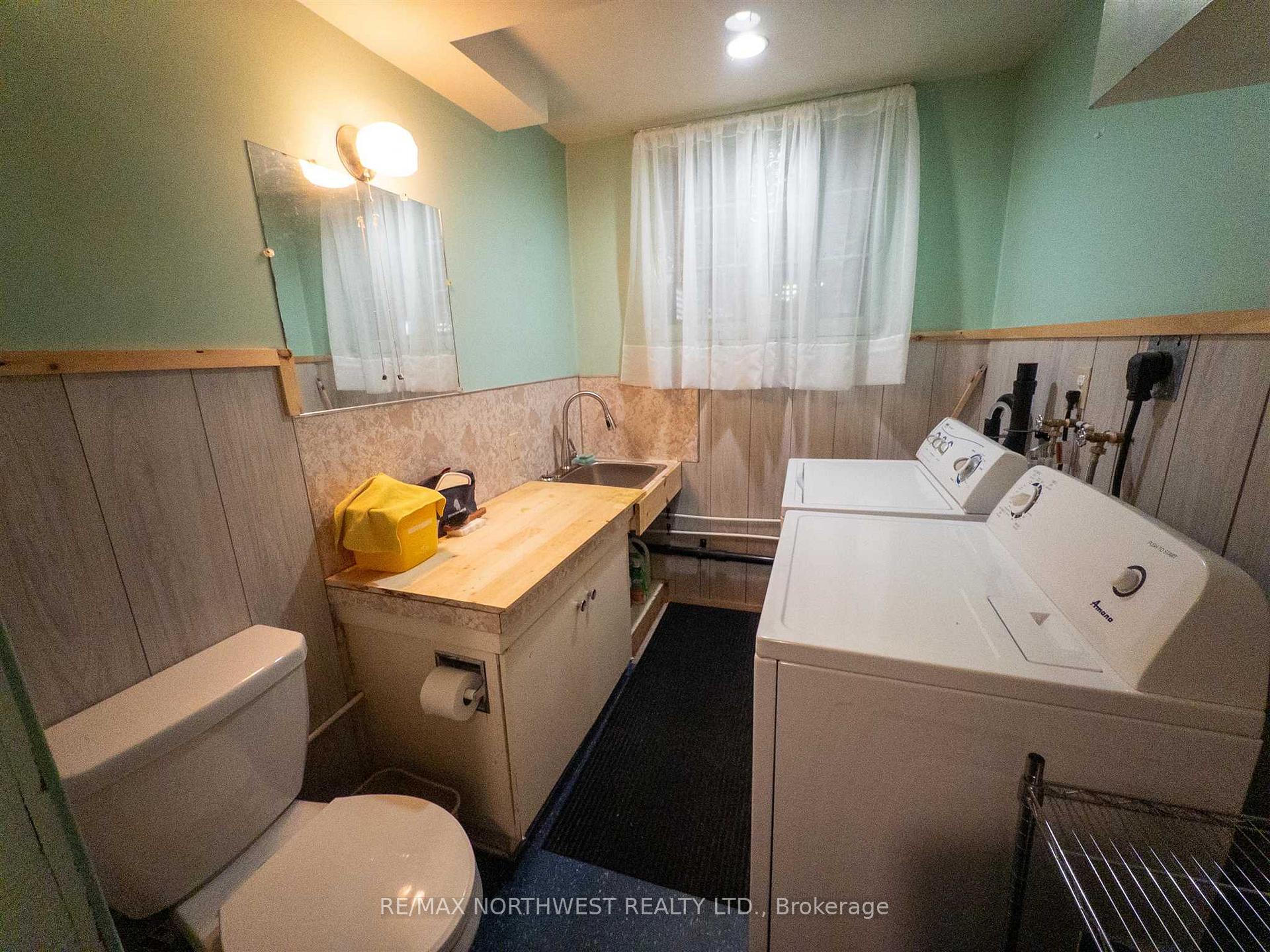 Photo 34 of 824 River Drive, Kenora, Lakeside — HOMEH