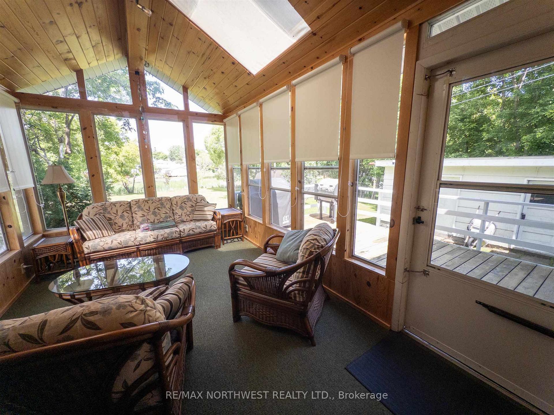 Photo 36 of 824 River Drive, Kenora, Lakeside — HOMEH