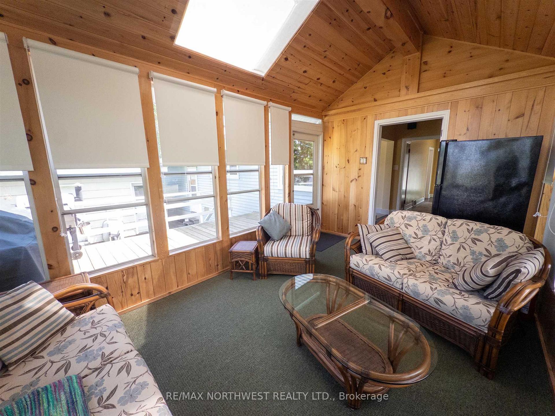 Photo 37 of 824 River Drive, Kenora, Lakeside — HOMEH