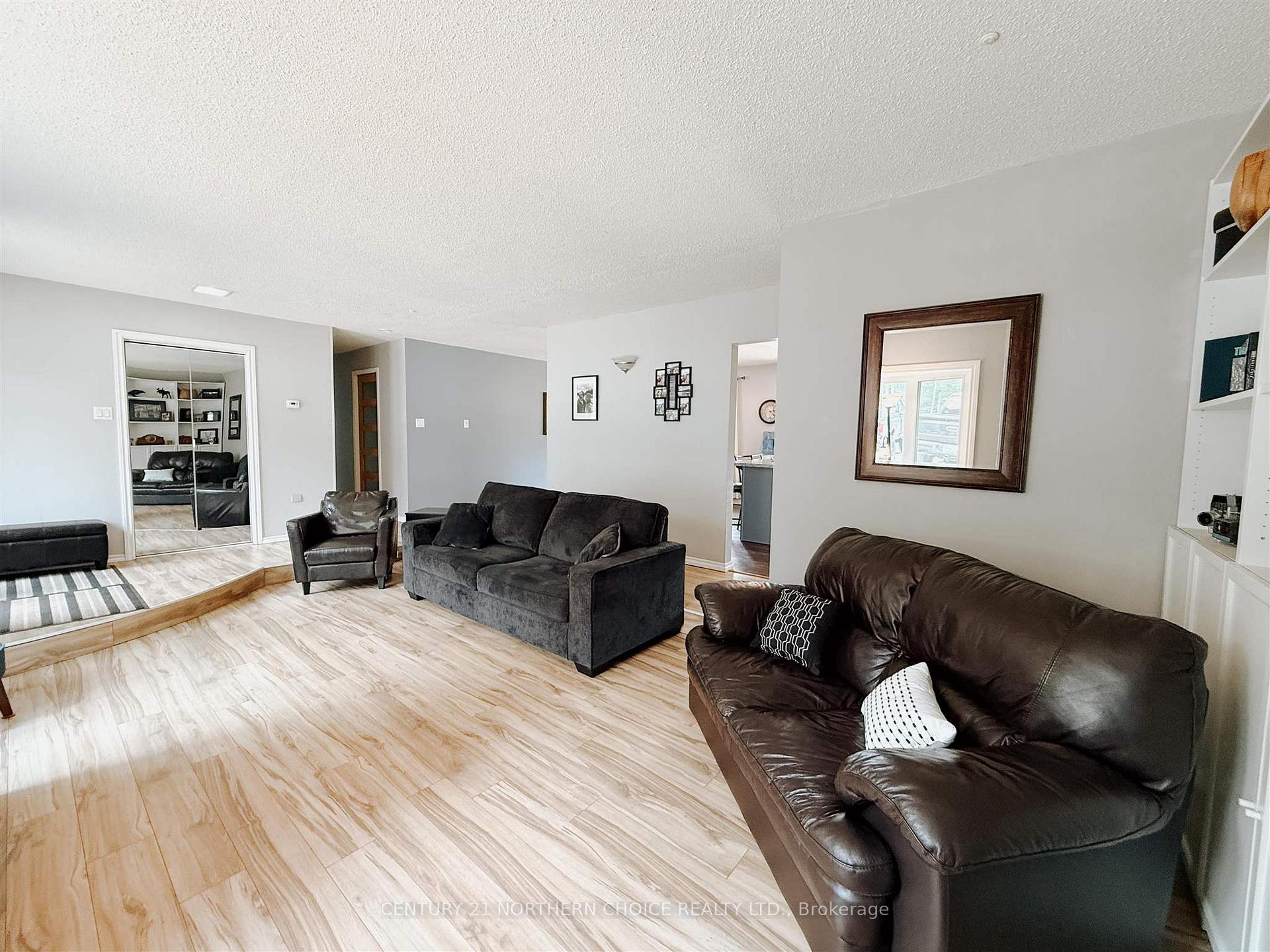 Photo 14 of 117 Tresoor Point Road, Kenora, Redditt Road West — HOMEH