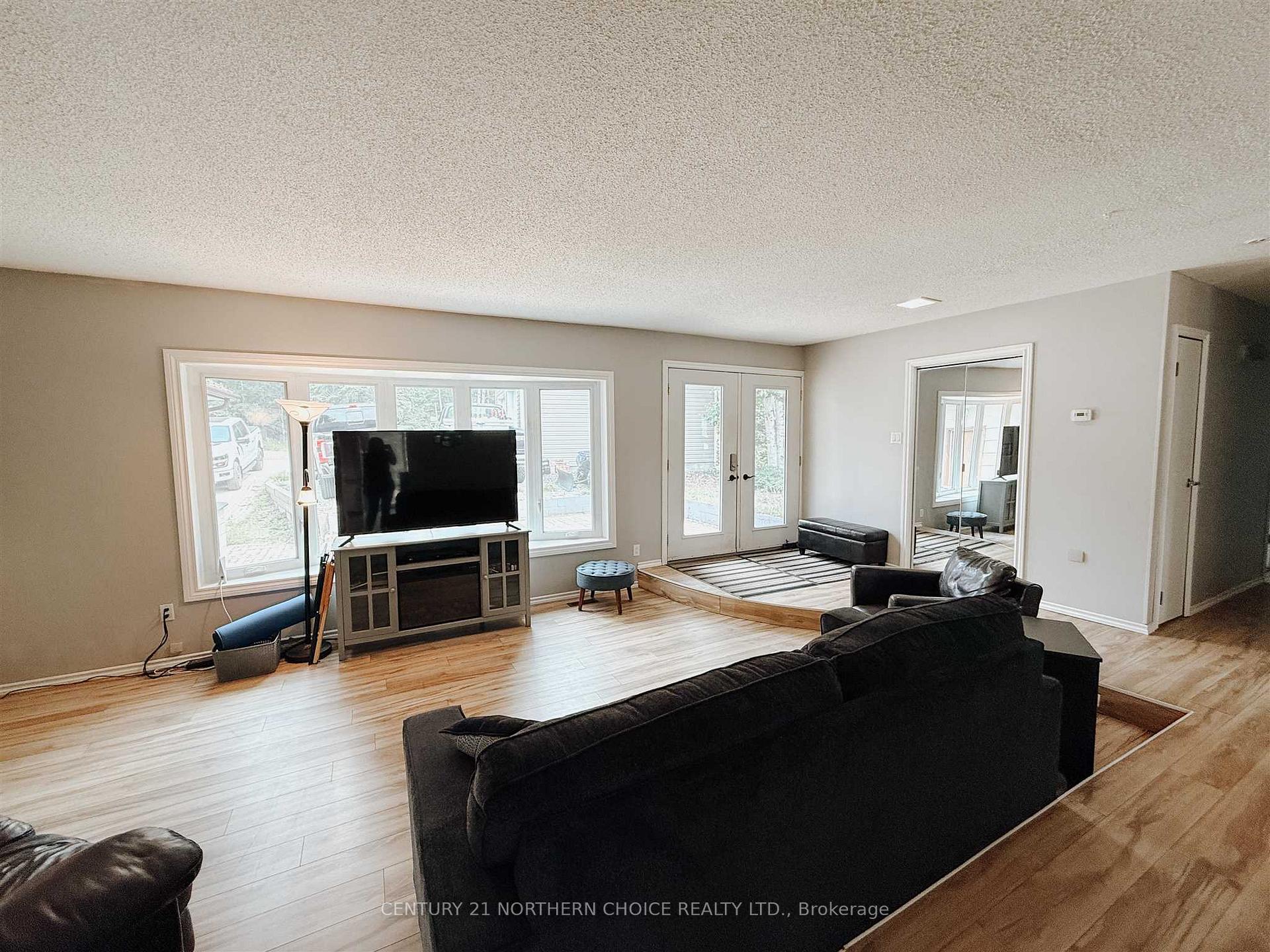 Photo 15 of 117 Tresoor Point Road, Kenora, Redditt Road West — HOMEH