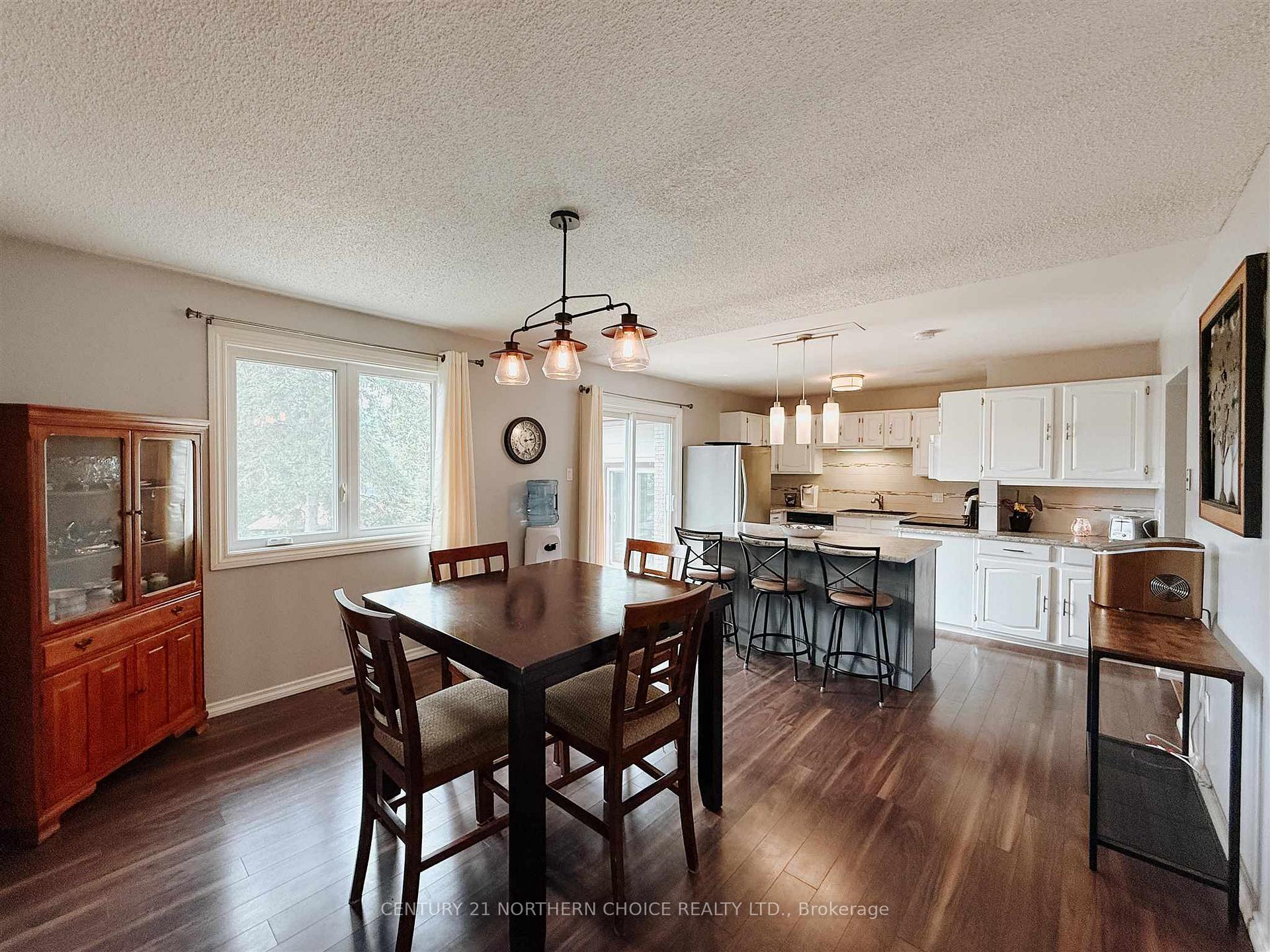Photo 16 of 117 Tresoor Point Road, Kenora, Redditt Road West — HOMEH
