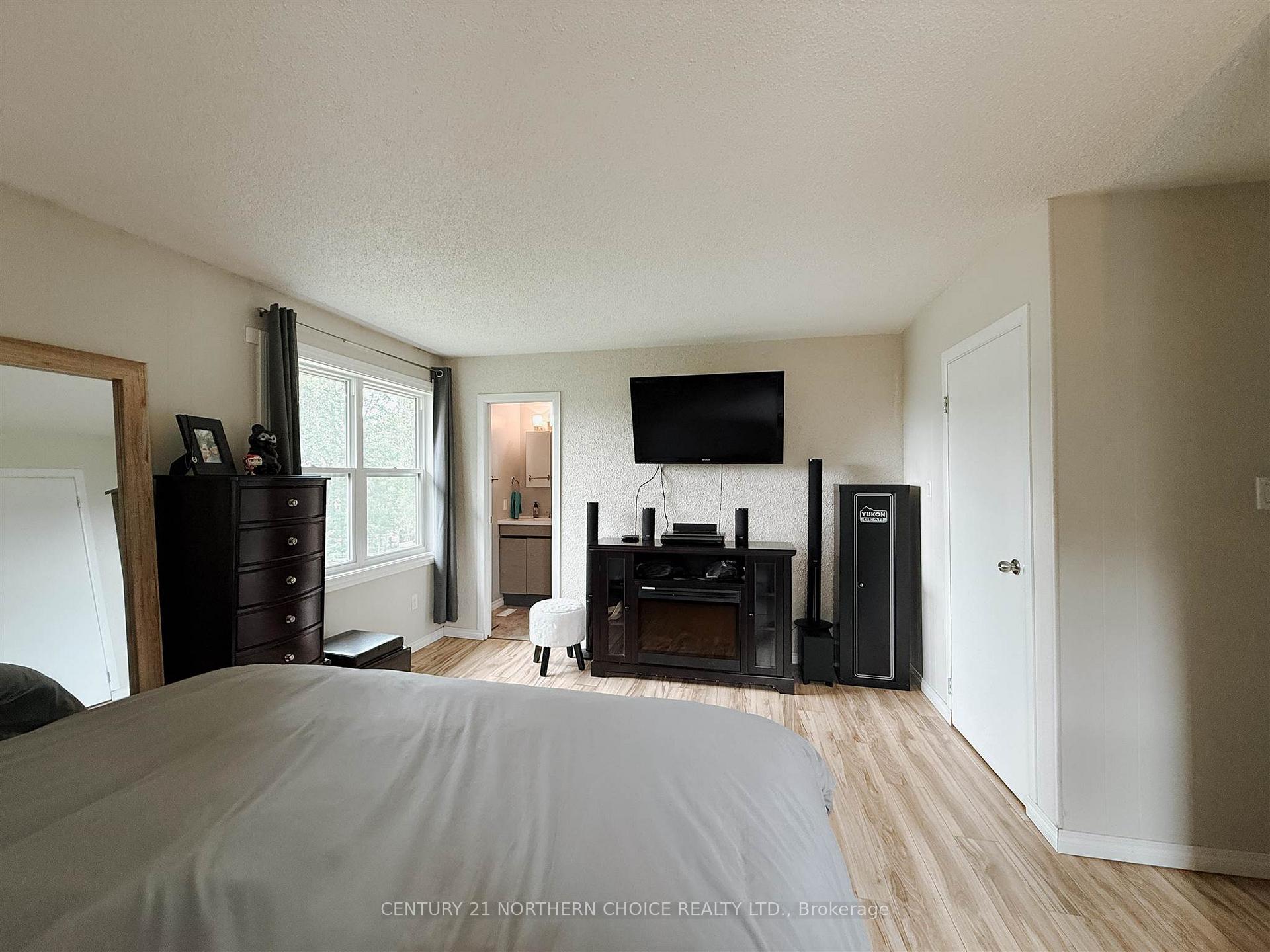 Photo 22 of 117 Tresoor Point Road, Kenora, Redditt Road West — HOMEH