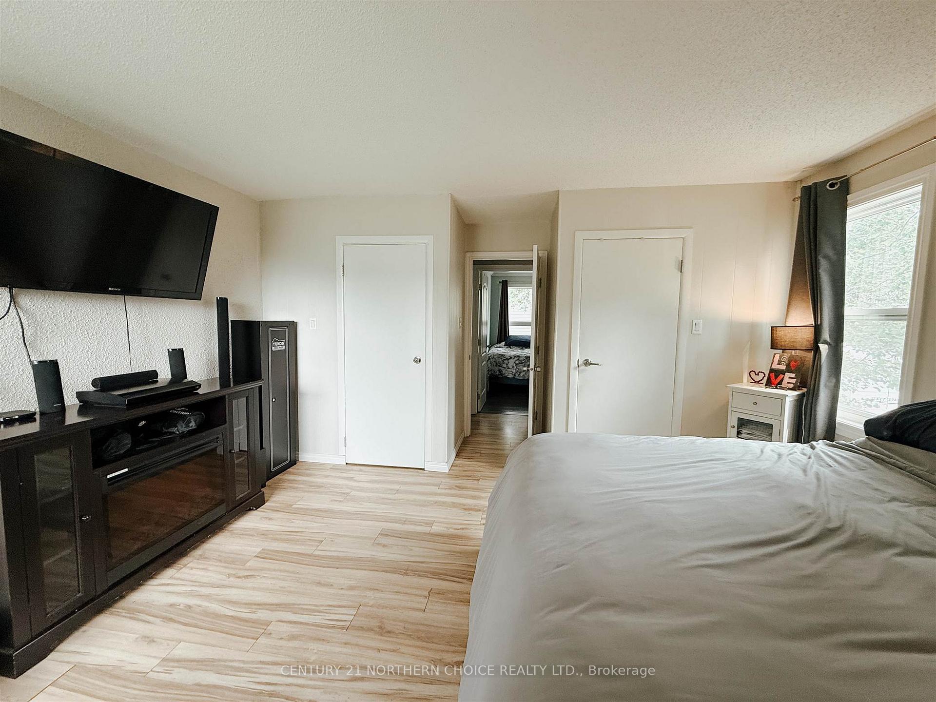 Photo 23 of 117 Tresoor Point Road, Kenora, Redditt Road West — HOMEH