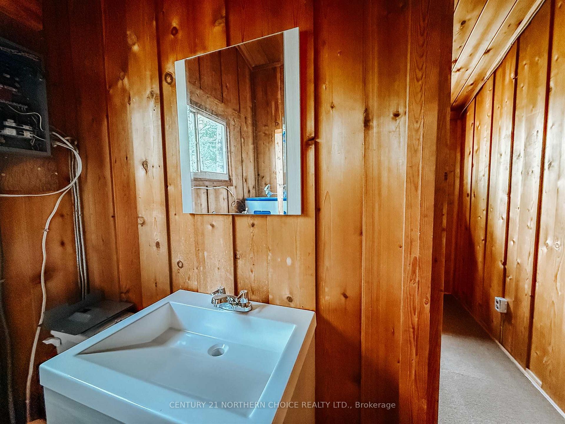 Photo 40 of 117 Tresoor Point Road, Kenora, Redditt Road West — HOMEH