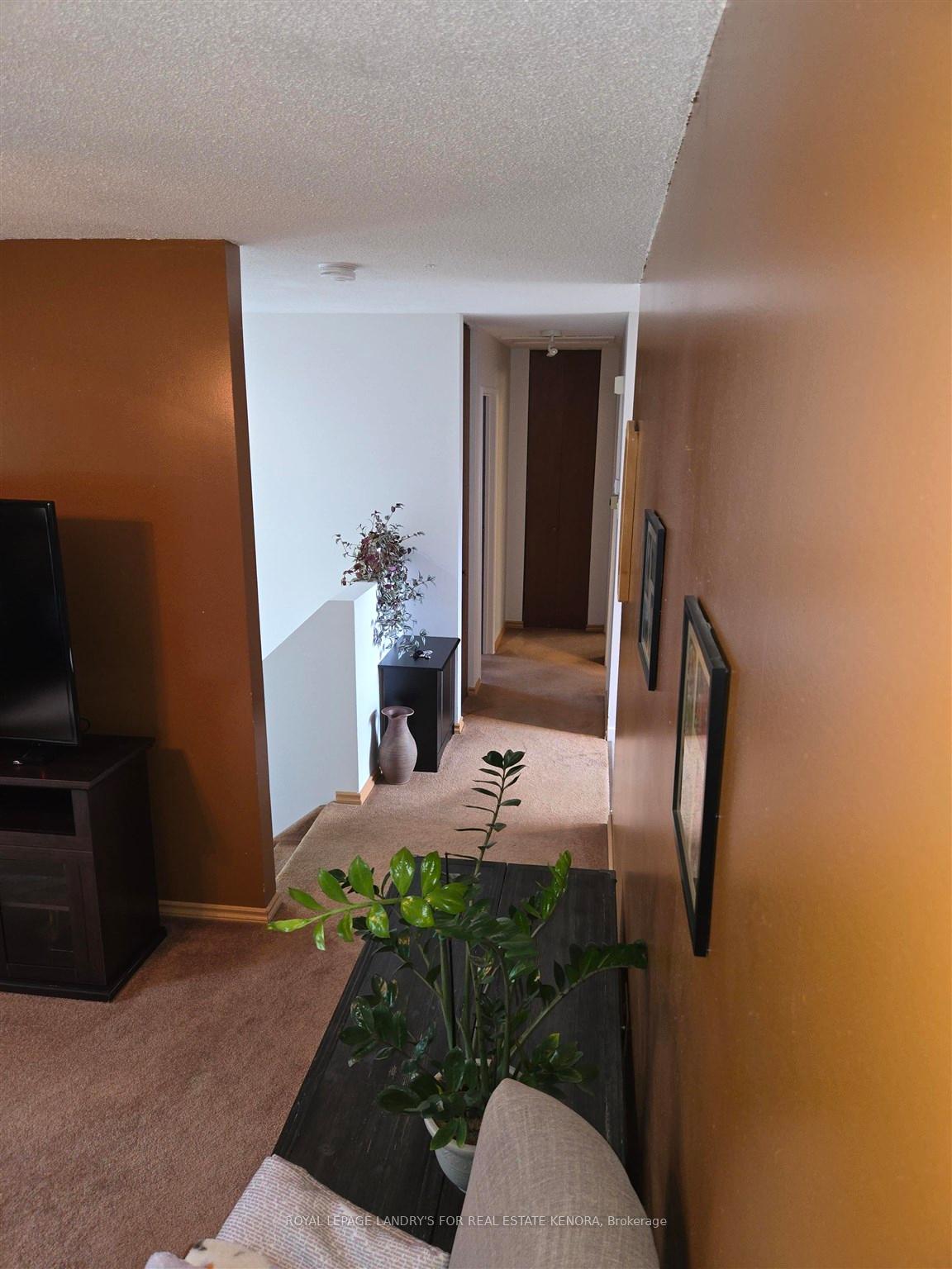 Photo 7 of 1185 Minto Avenue, Kenora, Amethyst — HOMEH