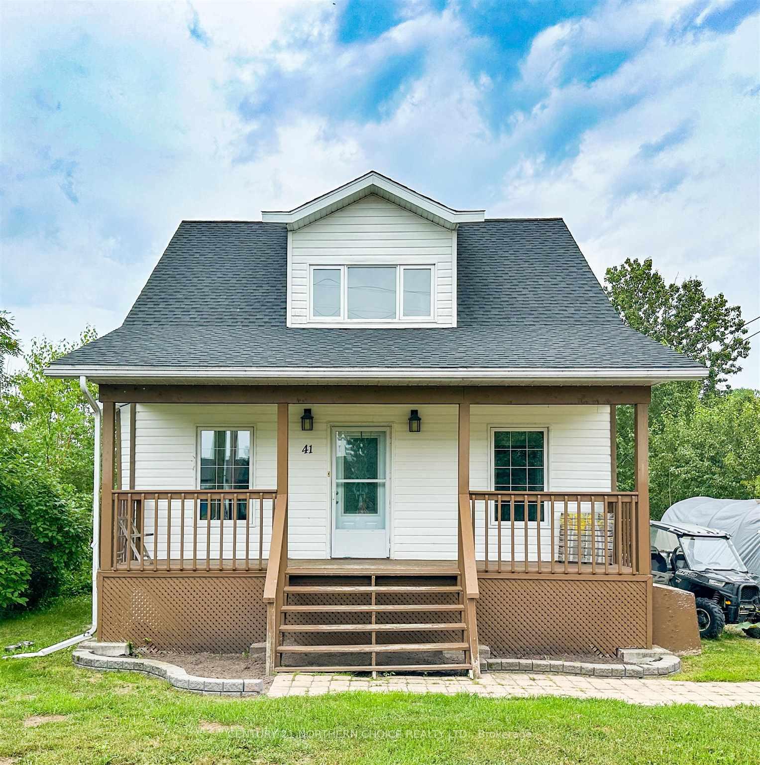 Photo 1 of 41 Howey Bay Road, Red Lake — HOMEH