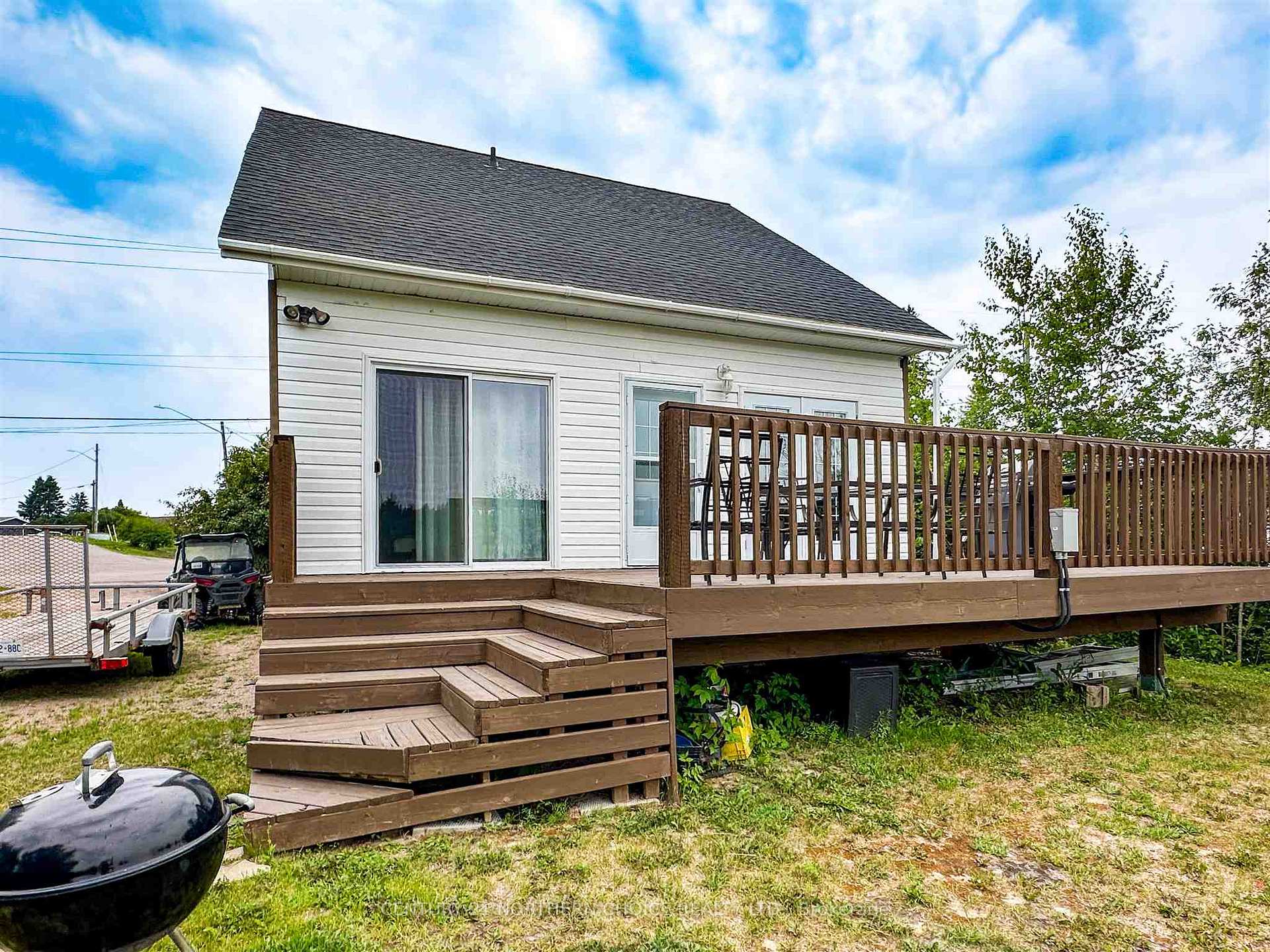 Photo 25 of 41 Howey Bay Road, Red Lake — HOMEH