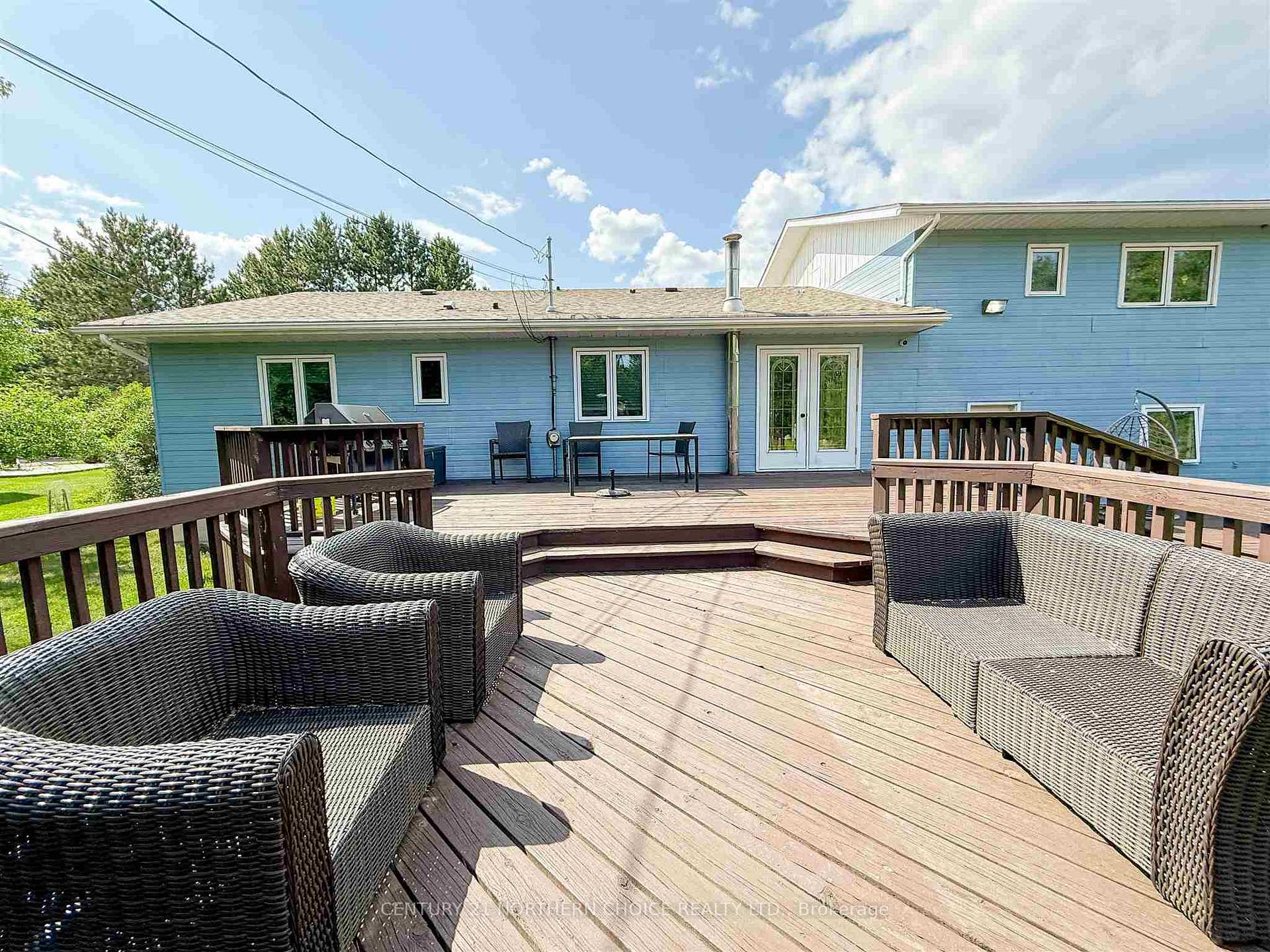 Photo 4 of 643 Airport road, Kenora, Airport Road North — HOMEH