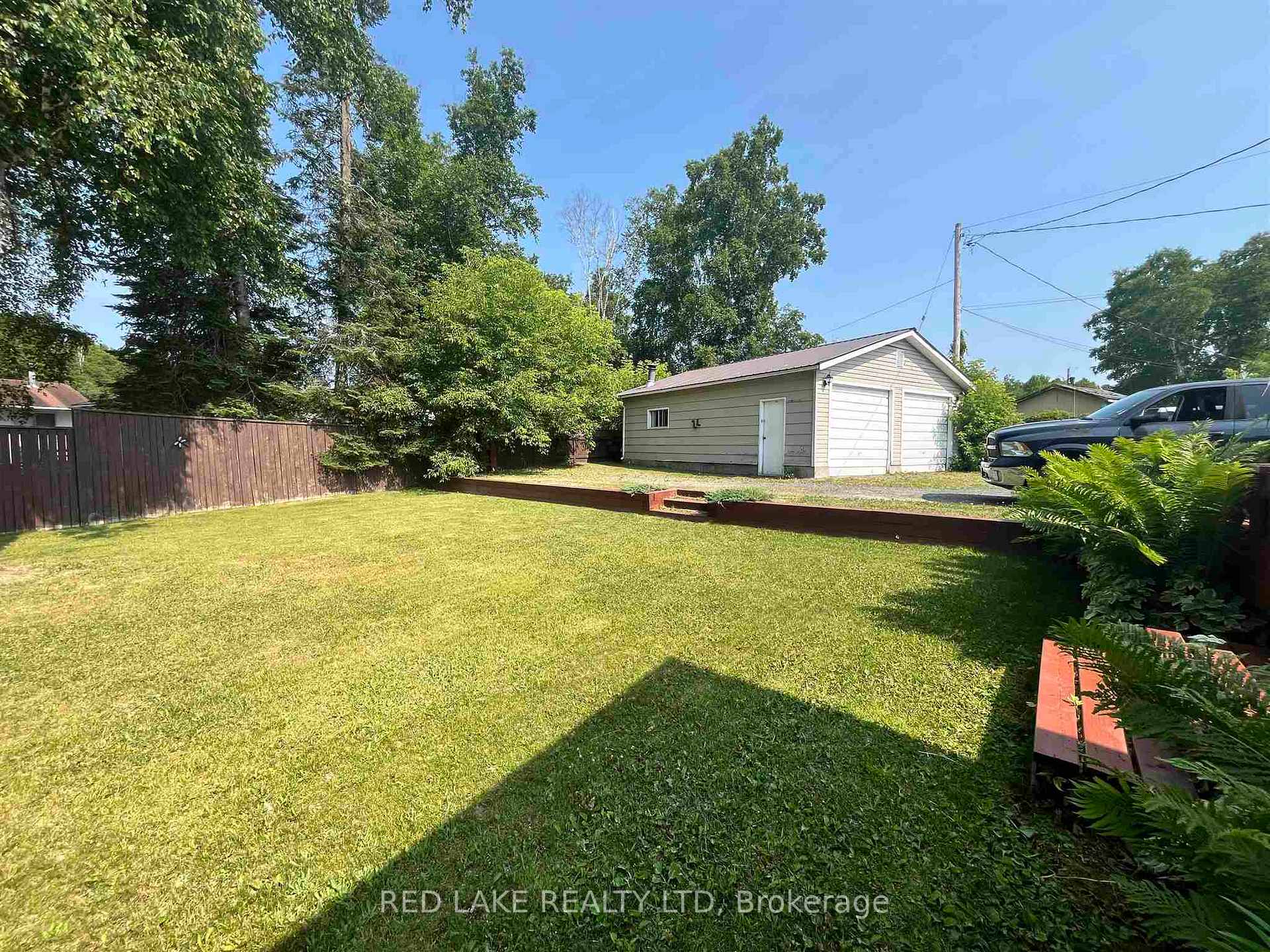 Photo 5 of 21 Pine Street, Ear Falls — HOMEH
