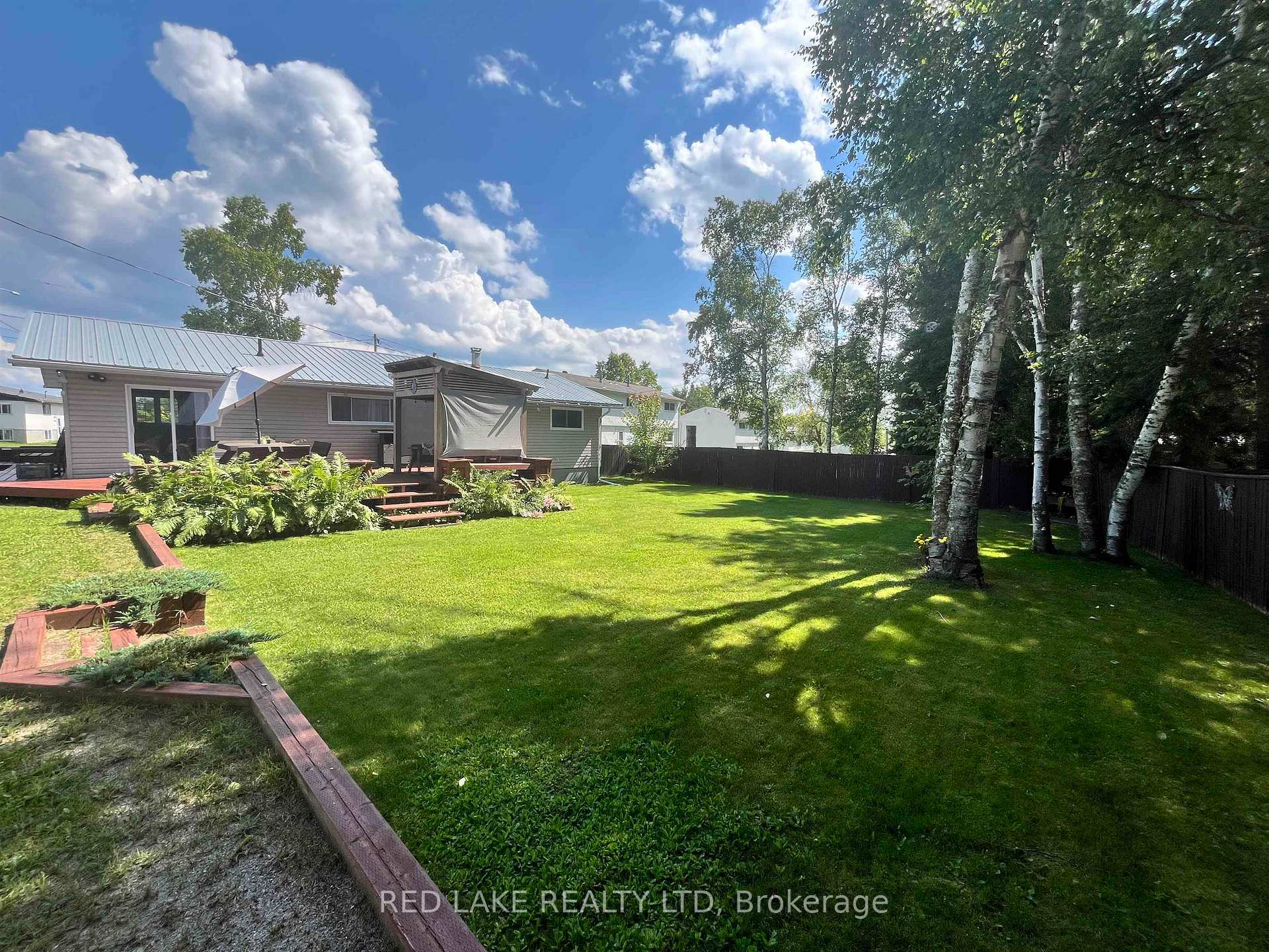 Photo 31 of 21 Pine Street, Ear Falls — HOMEH