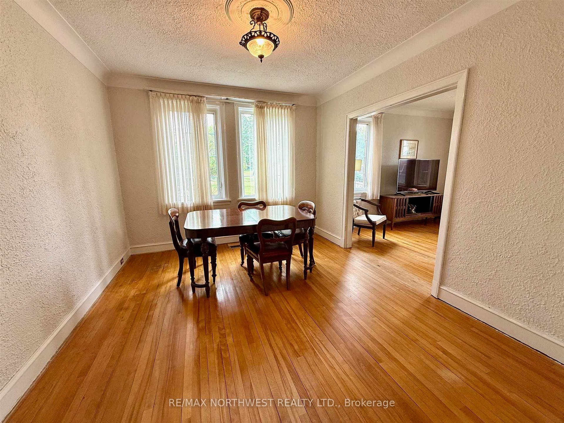 Photo 7 of 308 Third Street S, Kenora, Downtown — HOMEH