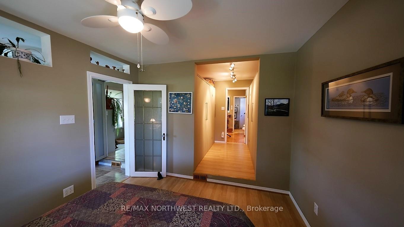 Photo 19 of 809 First Street South, Kenora, Central — HOMEH