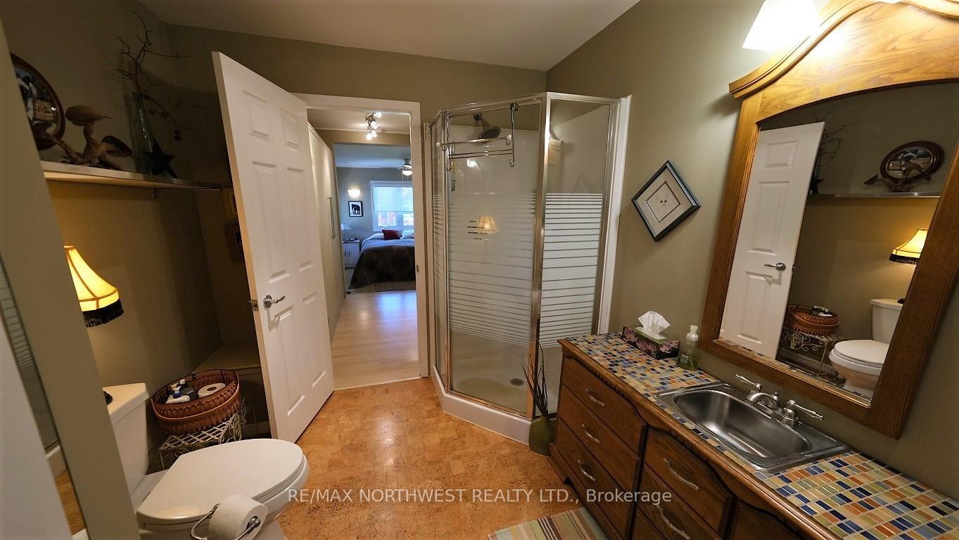 Photo 21 of 809 First Street South, Kenora, Central — HOMEH
