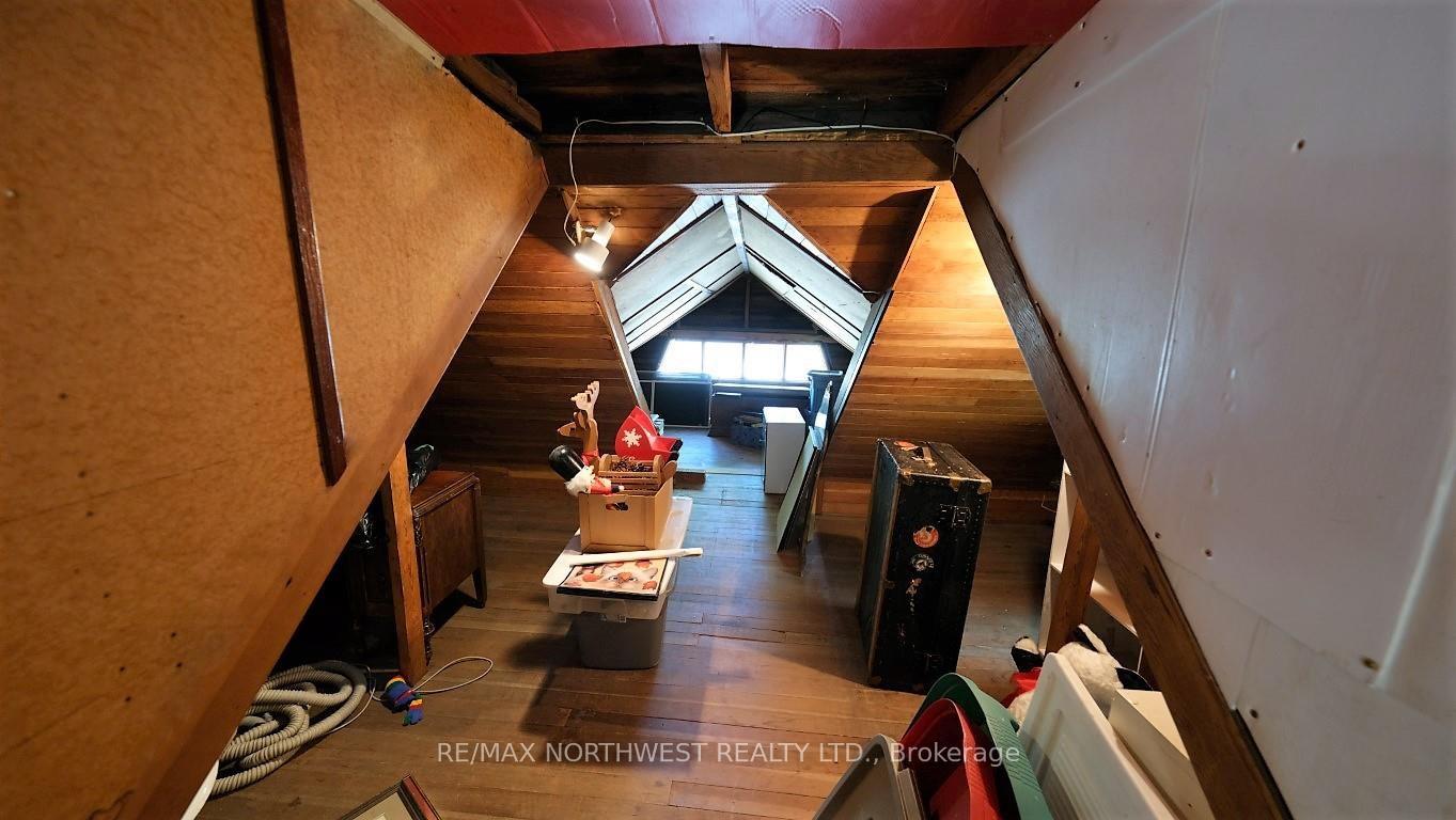 Photo 27 of 809 First Street South, Kenora, Central — HOMEH