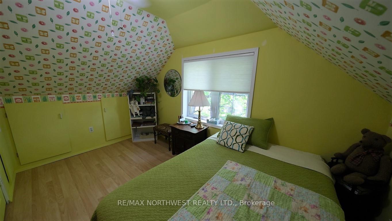Photo 30 of 809 First Street South, Kenora, Central — HOMEH