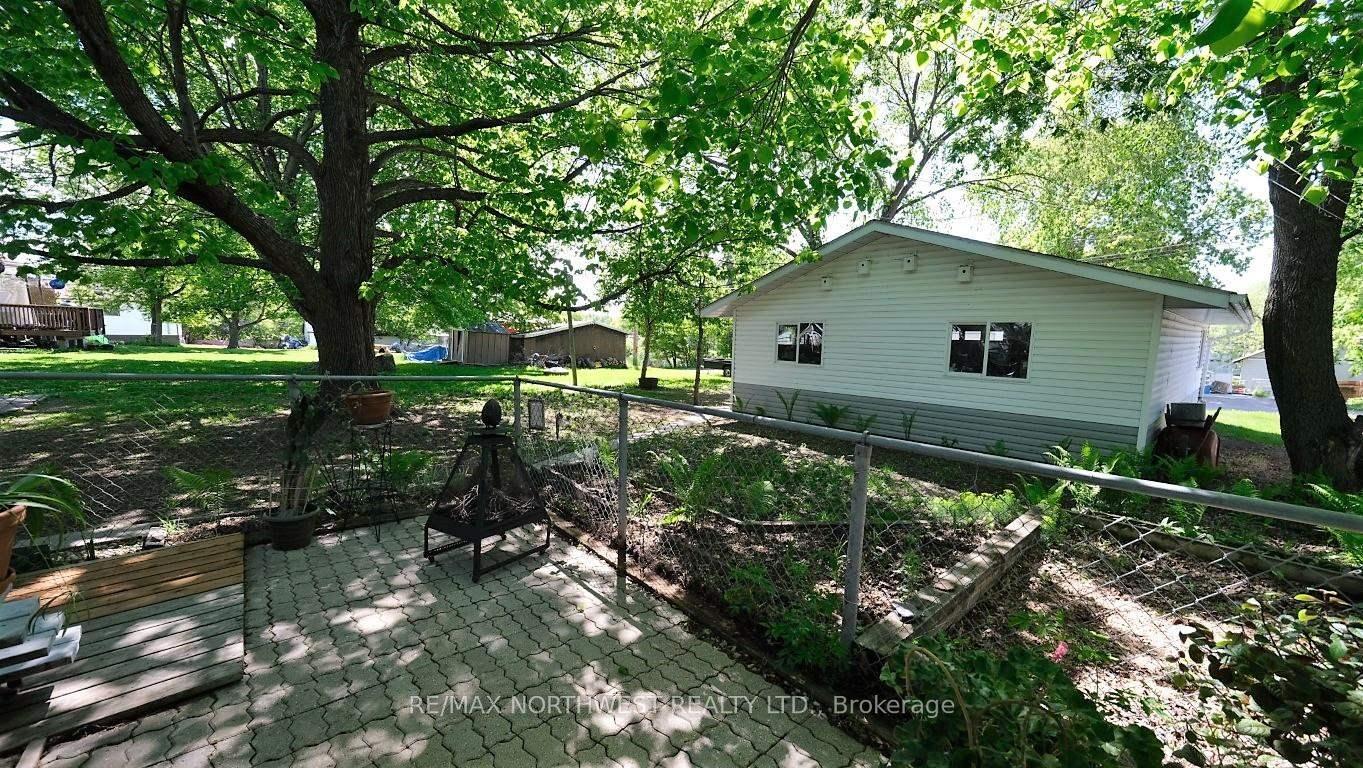 Photo 46 of 809 First Street South, Kenora, Central — HOMEH