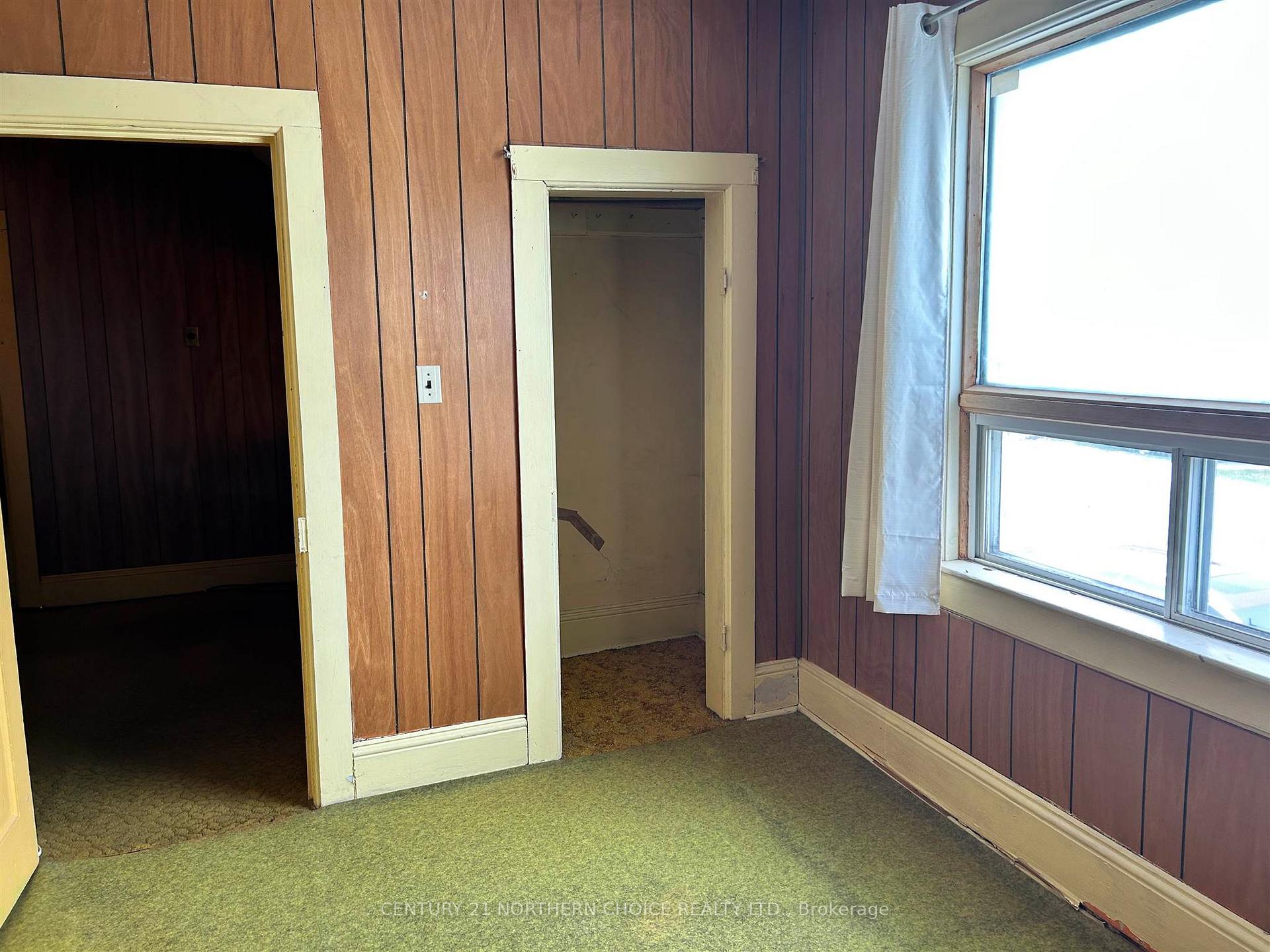 Photo 18 of 631 Second Street S, Kenora, Central — HOMEH