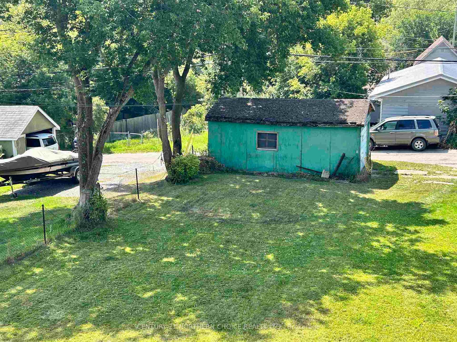 Photo 19 of 631 Second Street S, Kenora, Central — HOMEH