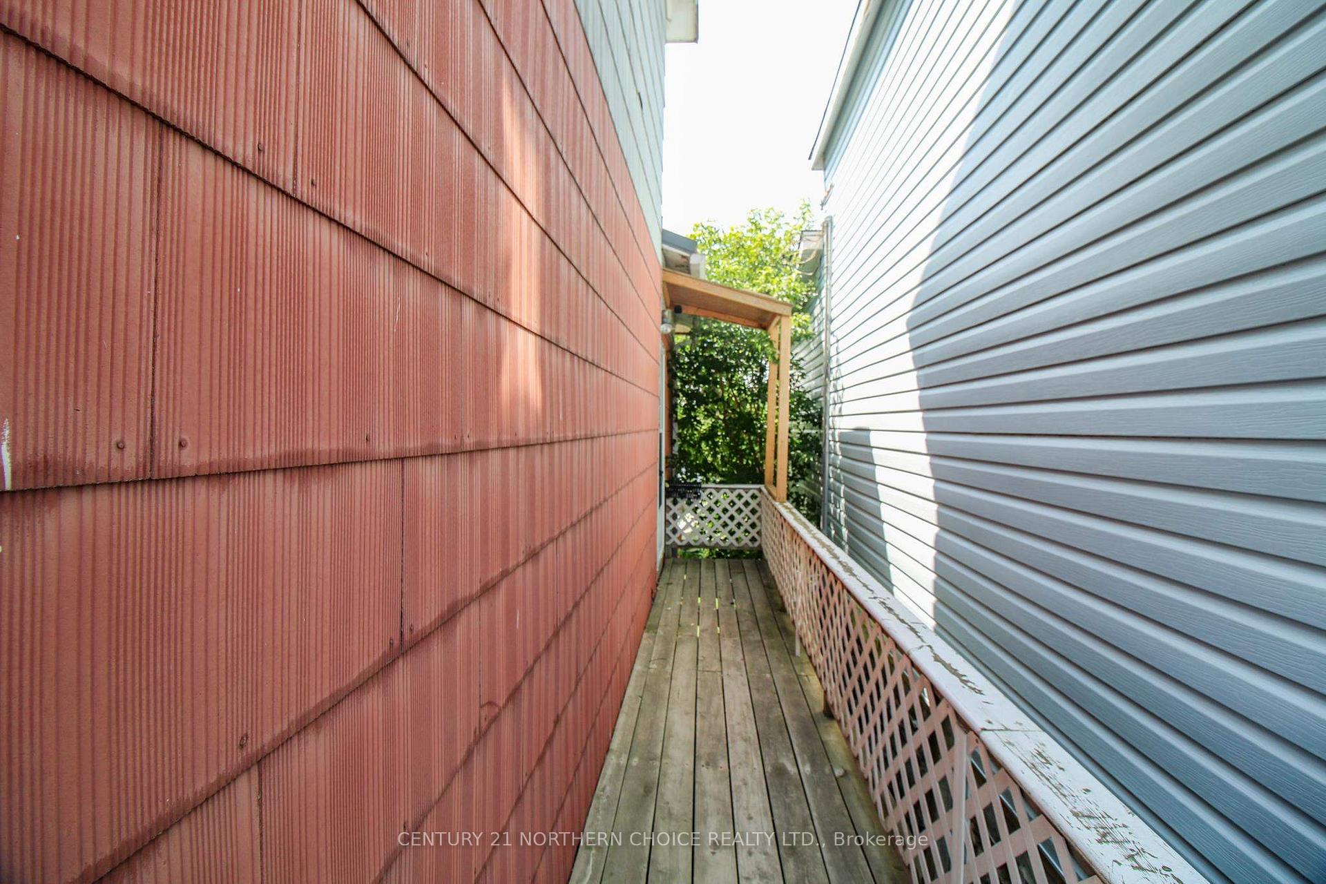 Photo 26 of 631 Second Street S, Kenora, Central — HOMEH