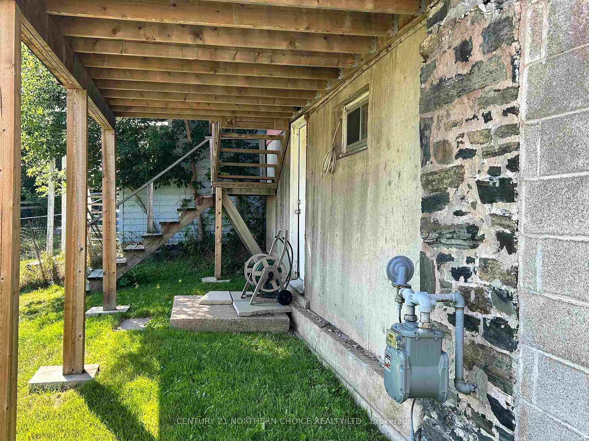 Photo 27 of 631 Second Street S, Kenora, Central — HOMEH