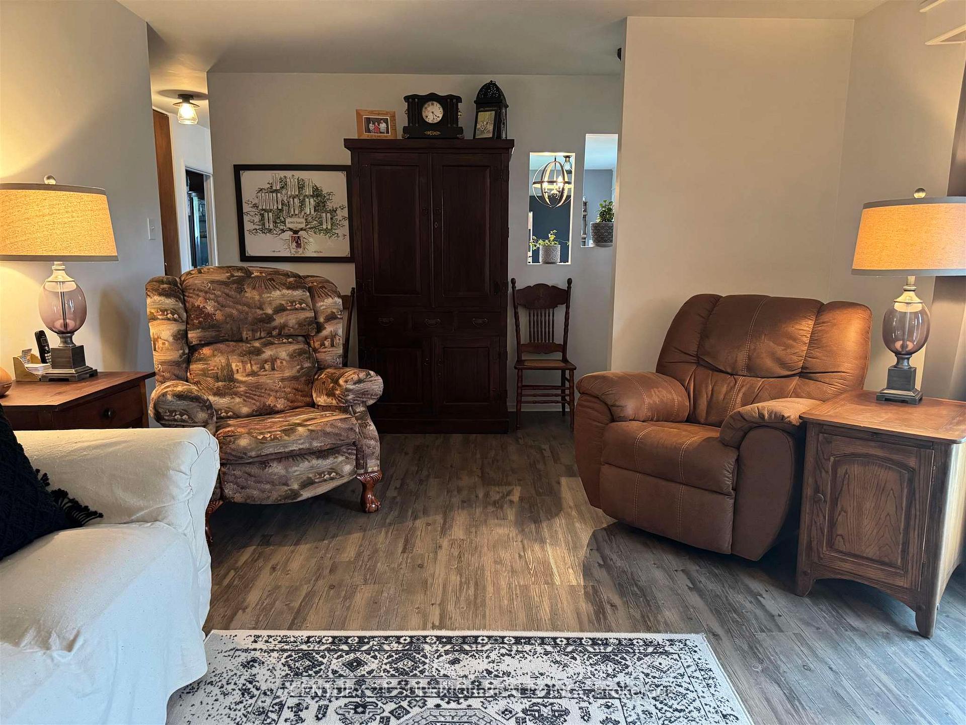 Photo 7 of 53 Warbler Drive, Manitouwadge — HOMEH