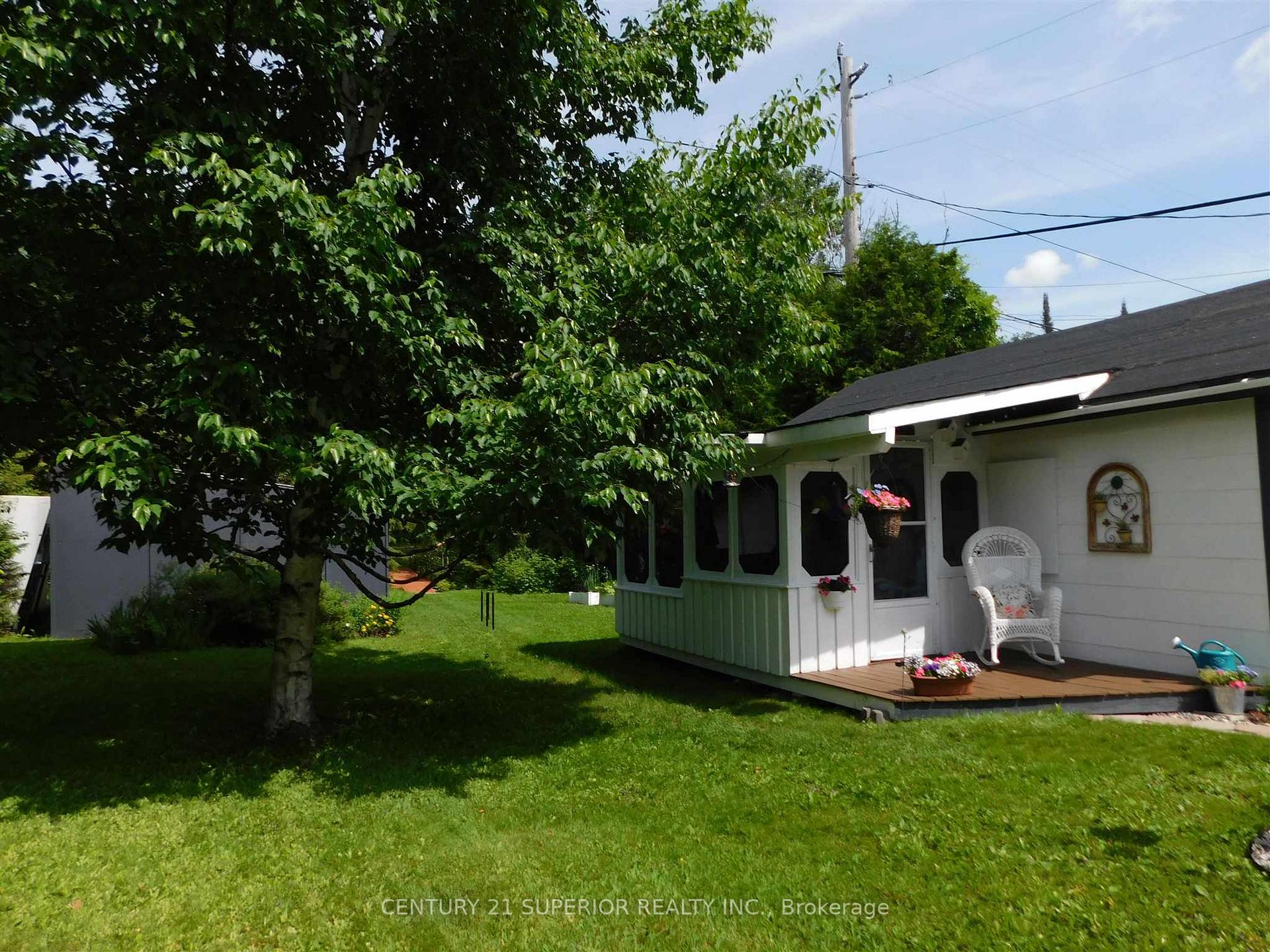 Photo 49 of 53 Warbler Drive, Manitouwadge — HOMEH
