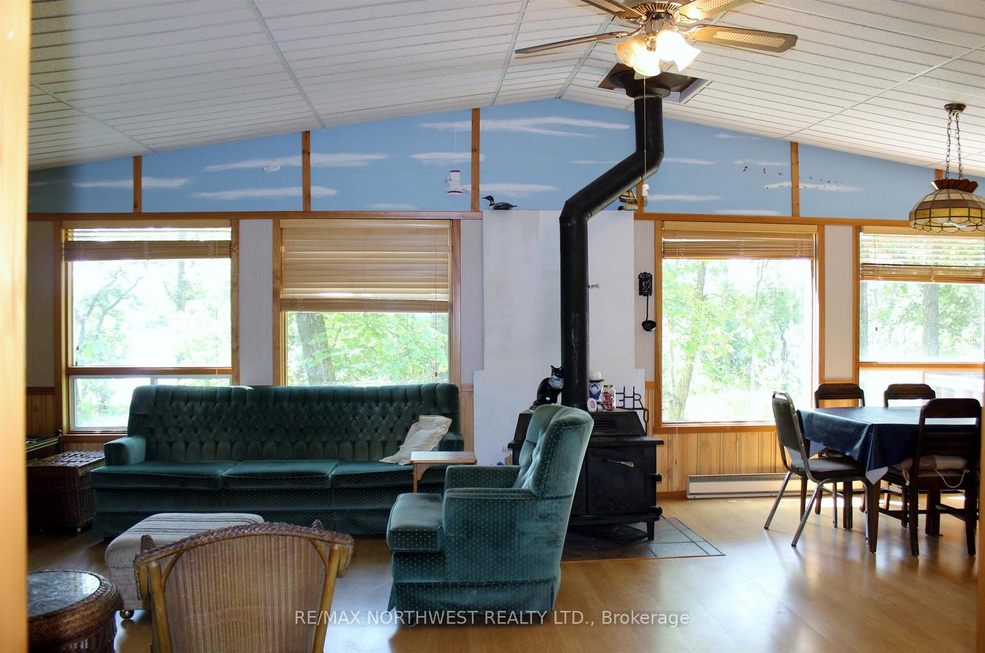 Photo 25 of 29 Grant Dr, Dawson — HOMEH