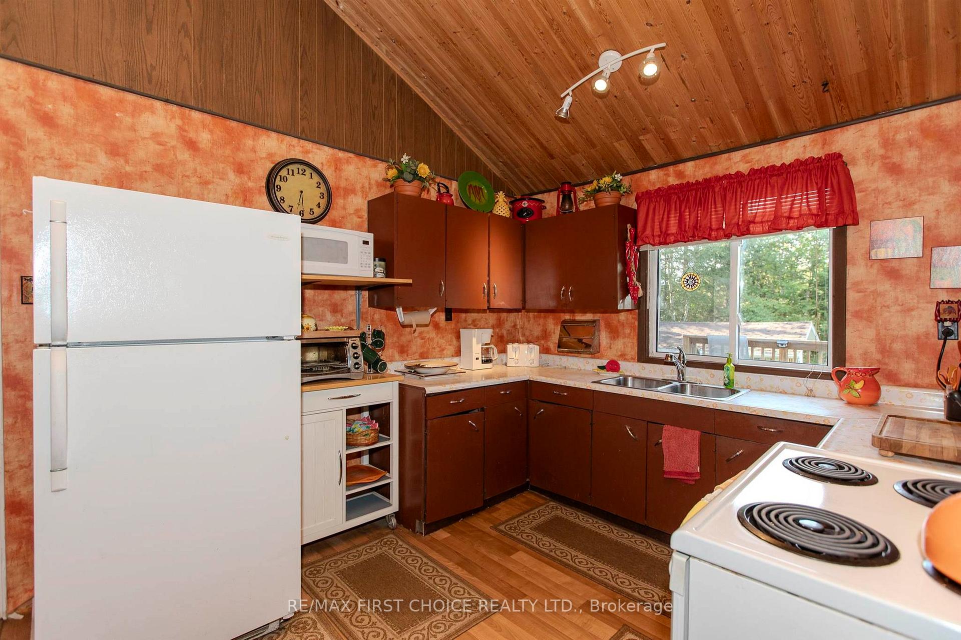 Photo 26 of 149  A Hawkeye Narrows Road, Thunder Bay Remote Area, Fowler — HOMEH