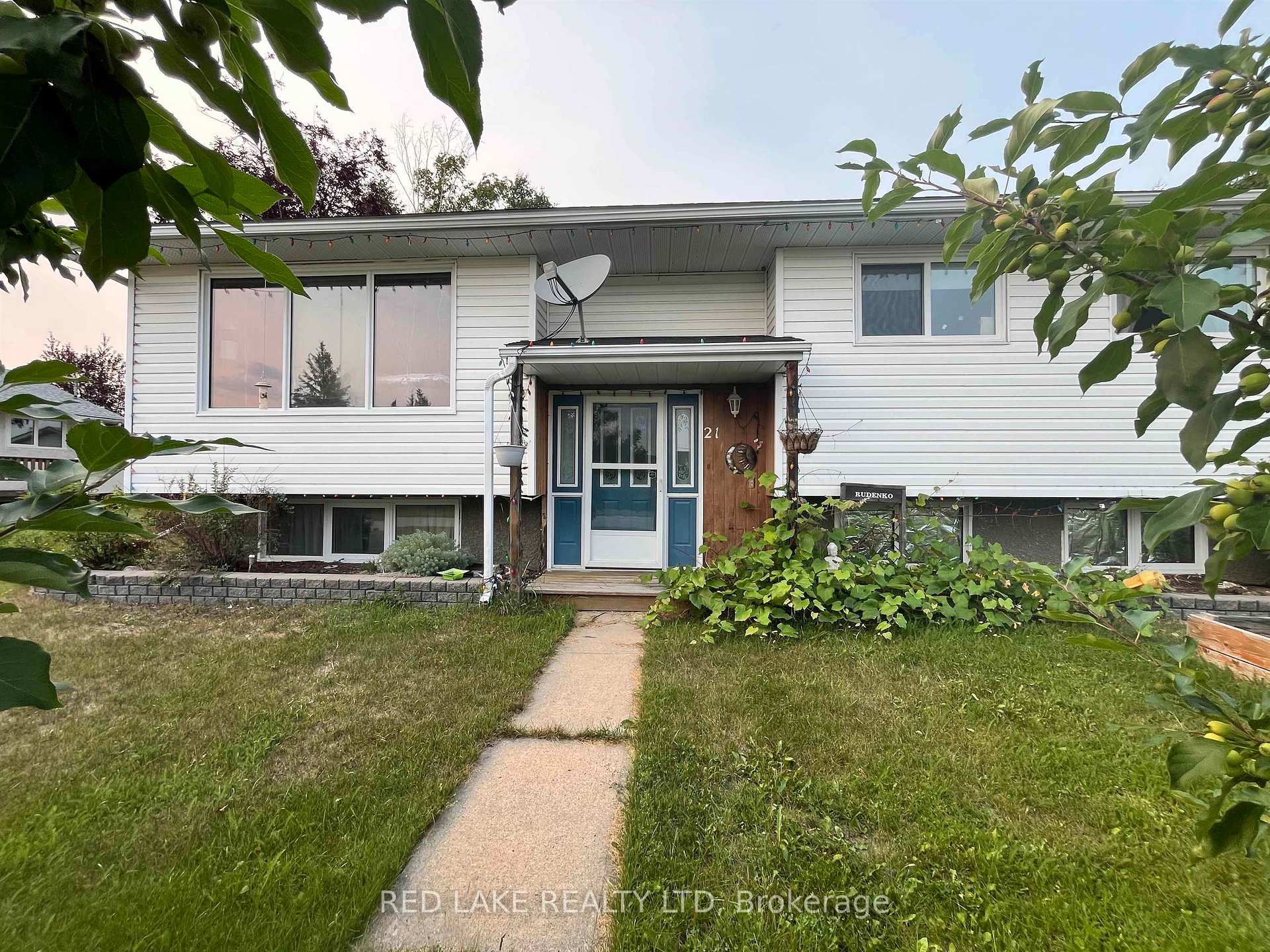 Photo 1 of 21 Lassie Road, Red Lake — HOMEH