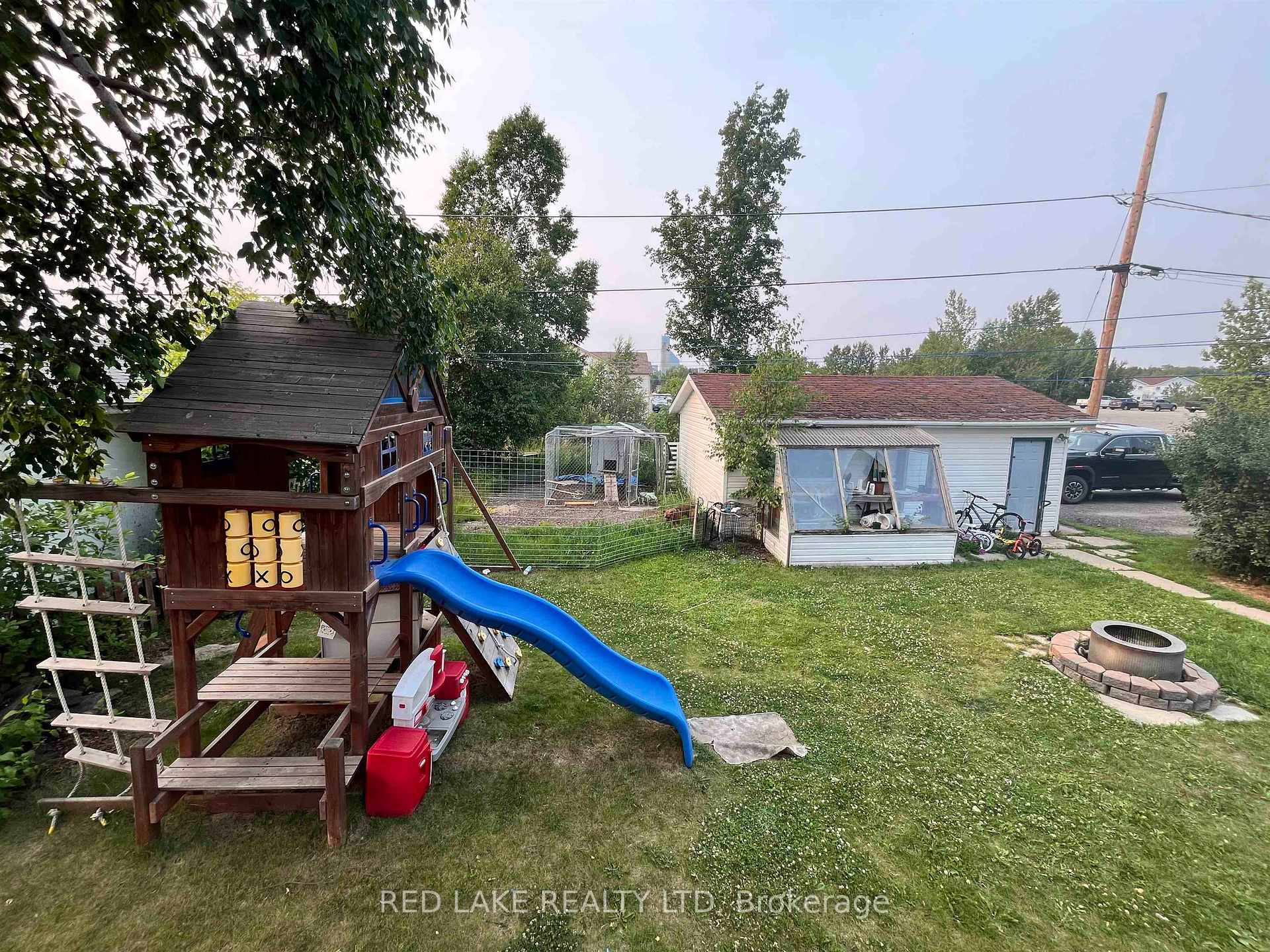 Photo 4 of 21 Lassie Road, Red Lake — HOMEH