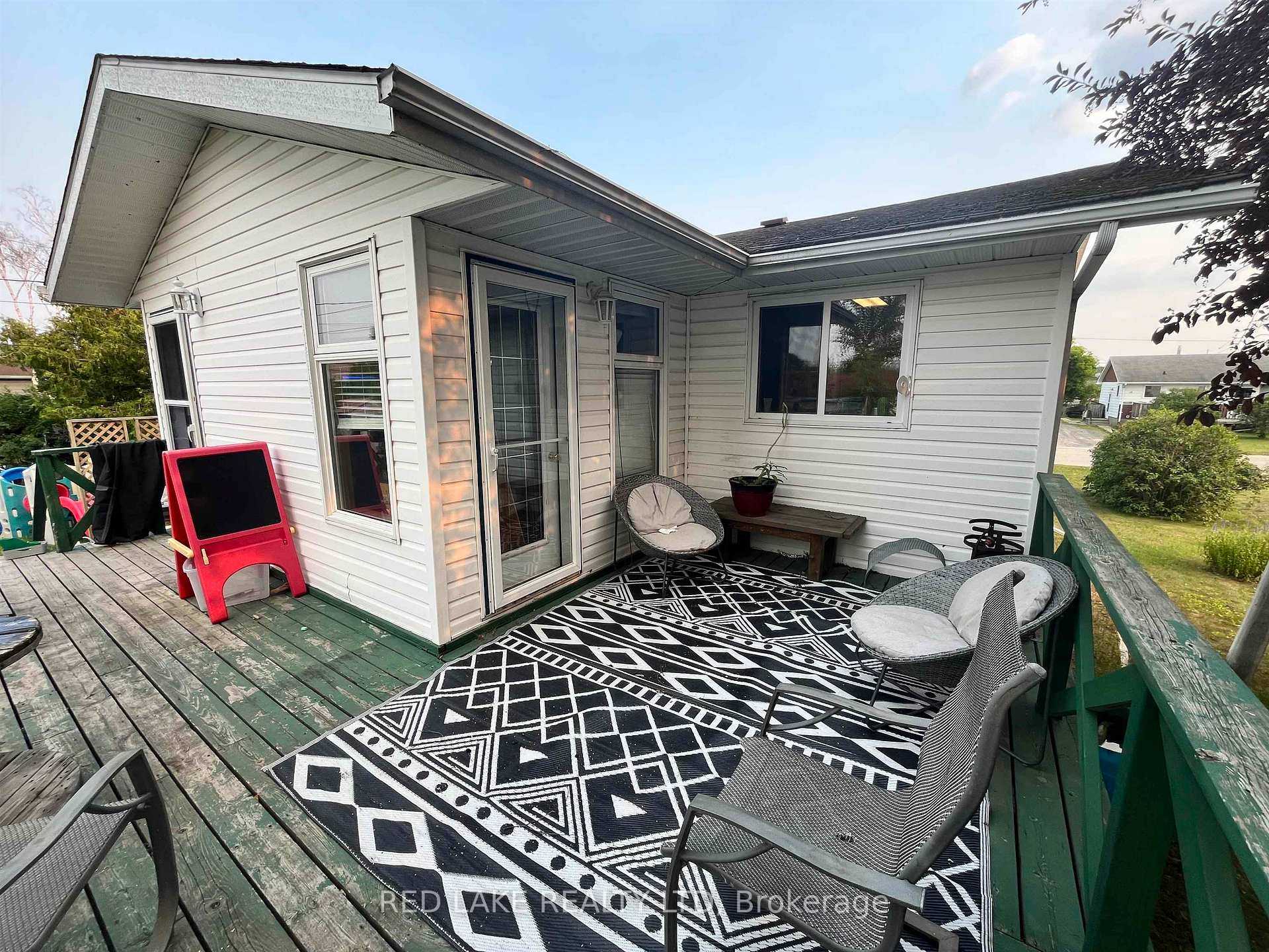Photo 5 of 21 Lassie Road, Red Lake — HOMEH