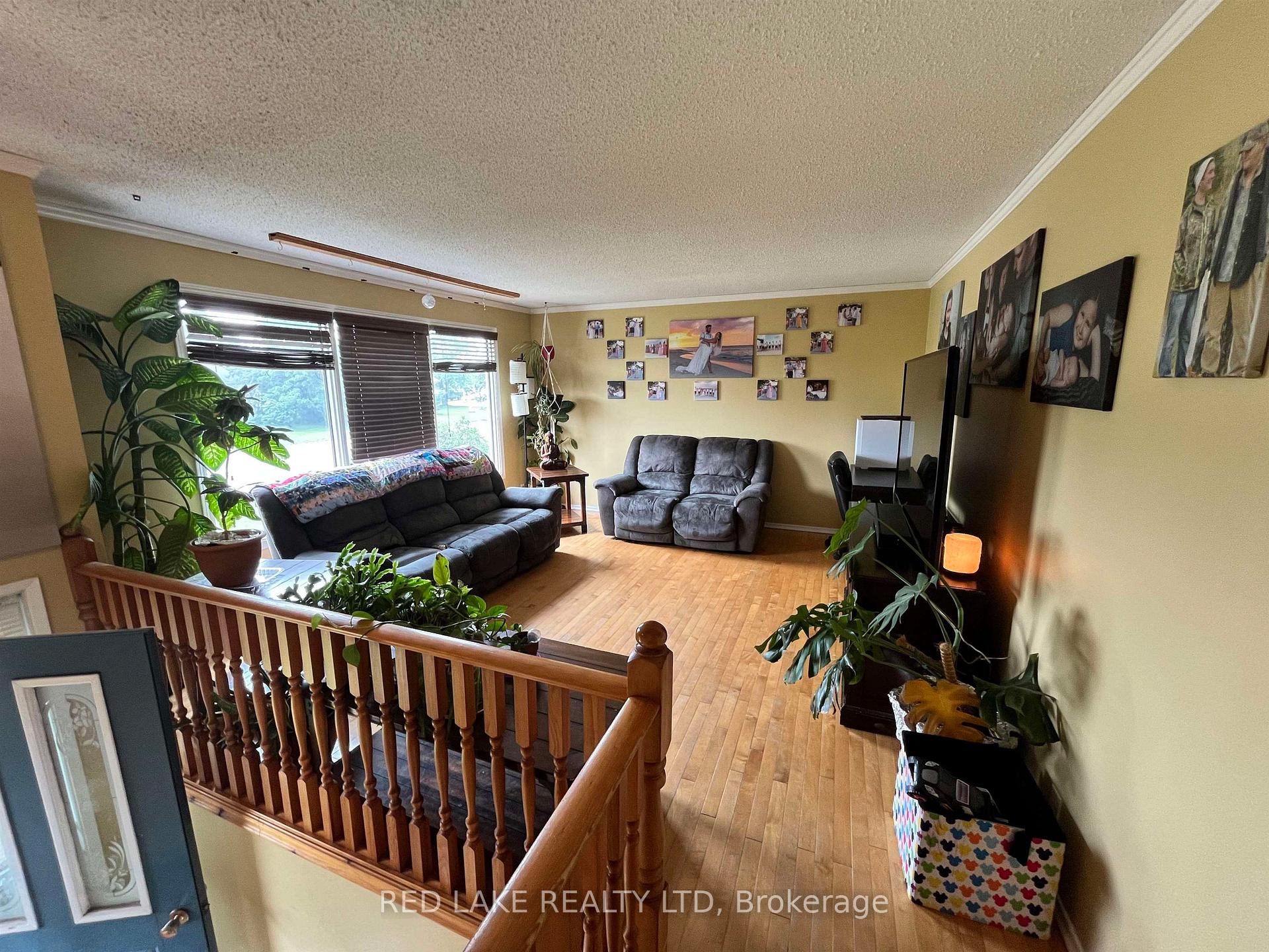 Photo 11 of 21 Lassie Road, Red Lake — HOMEH