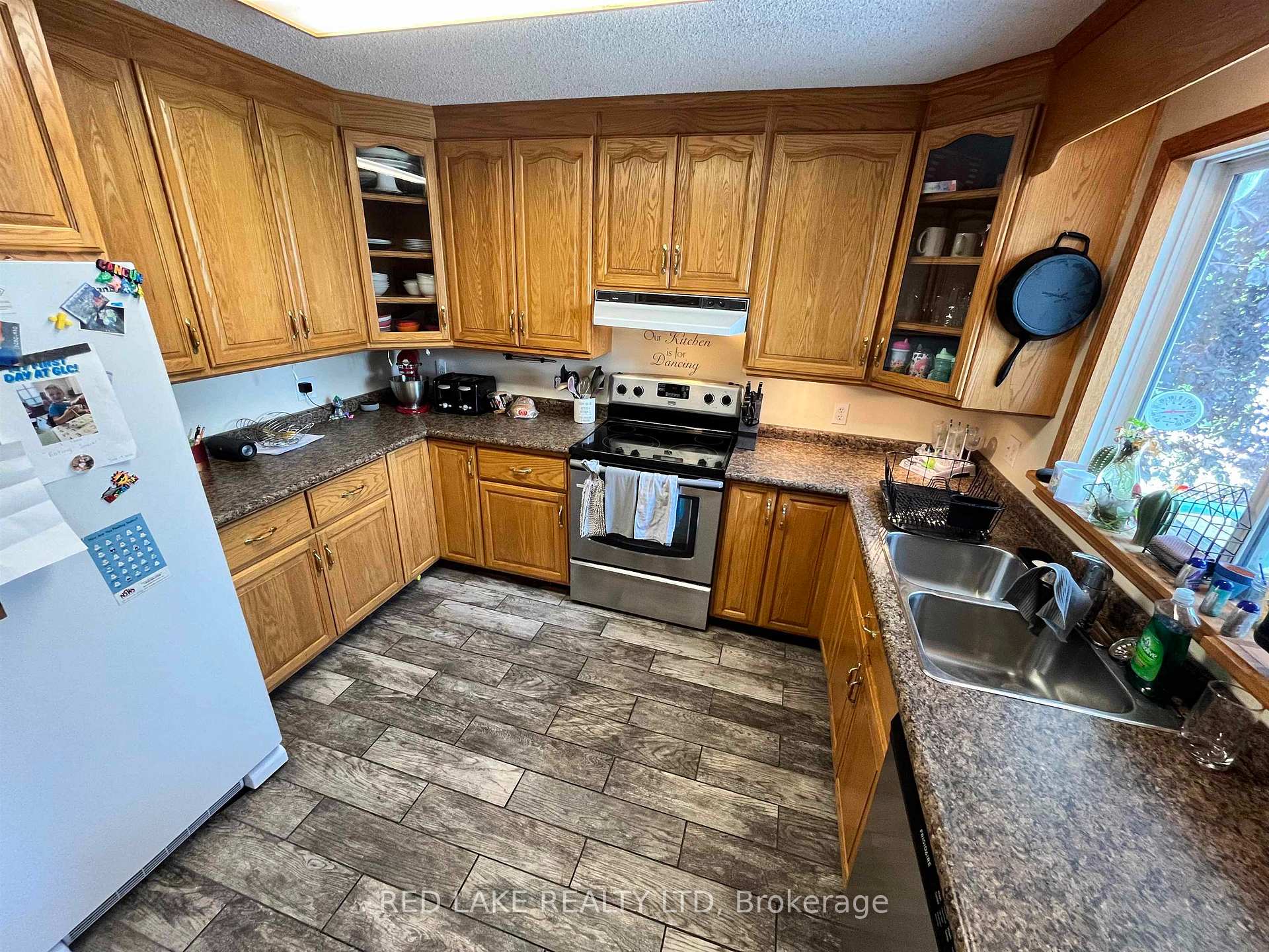 Photo 19 of 21 Lassie Road, Red Lake — HOMEH