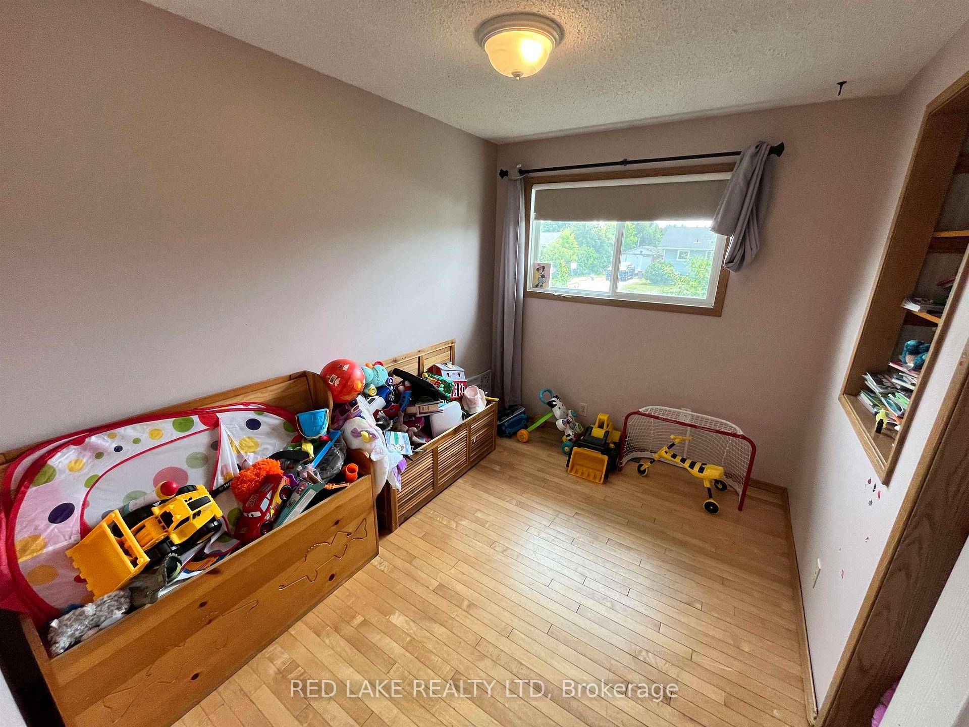 Photo 26 of 21 Lassie Road, Red Lake — HOMEH