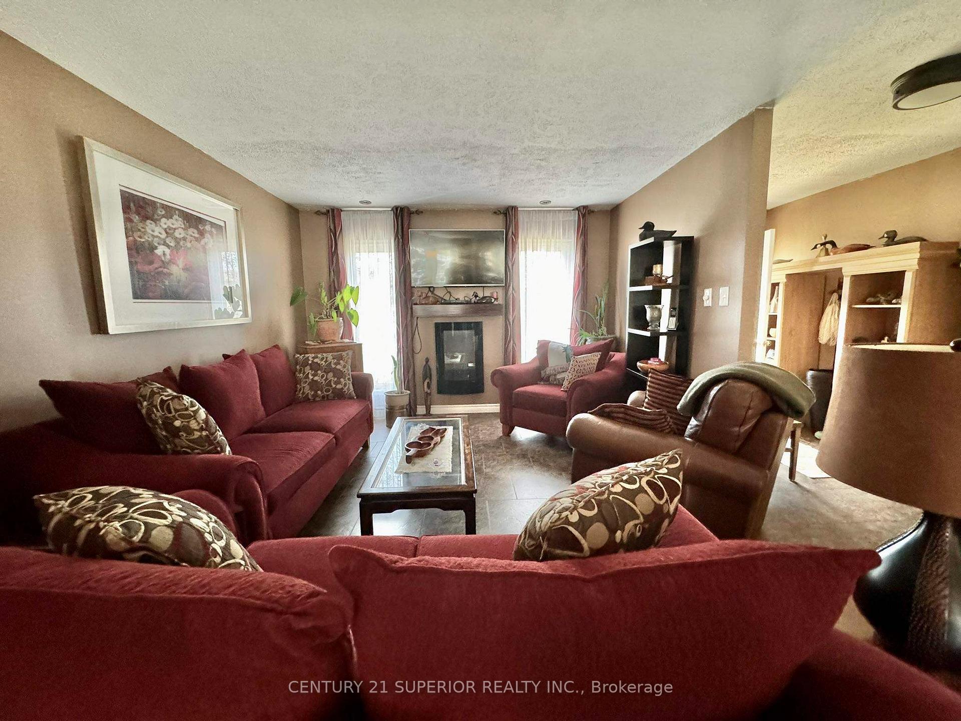 Photo 6 of 53 Hemlo Drive, Marathon — HOMEH