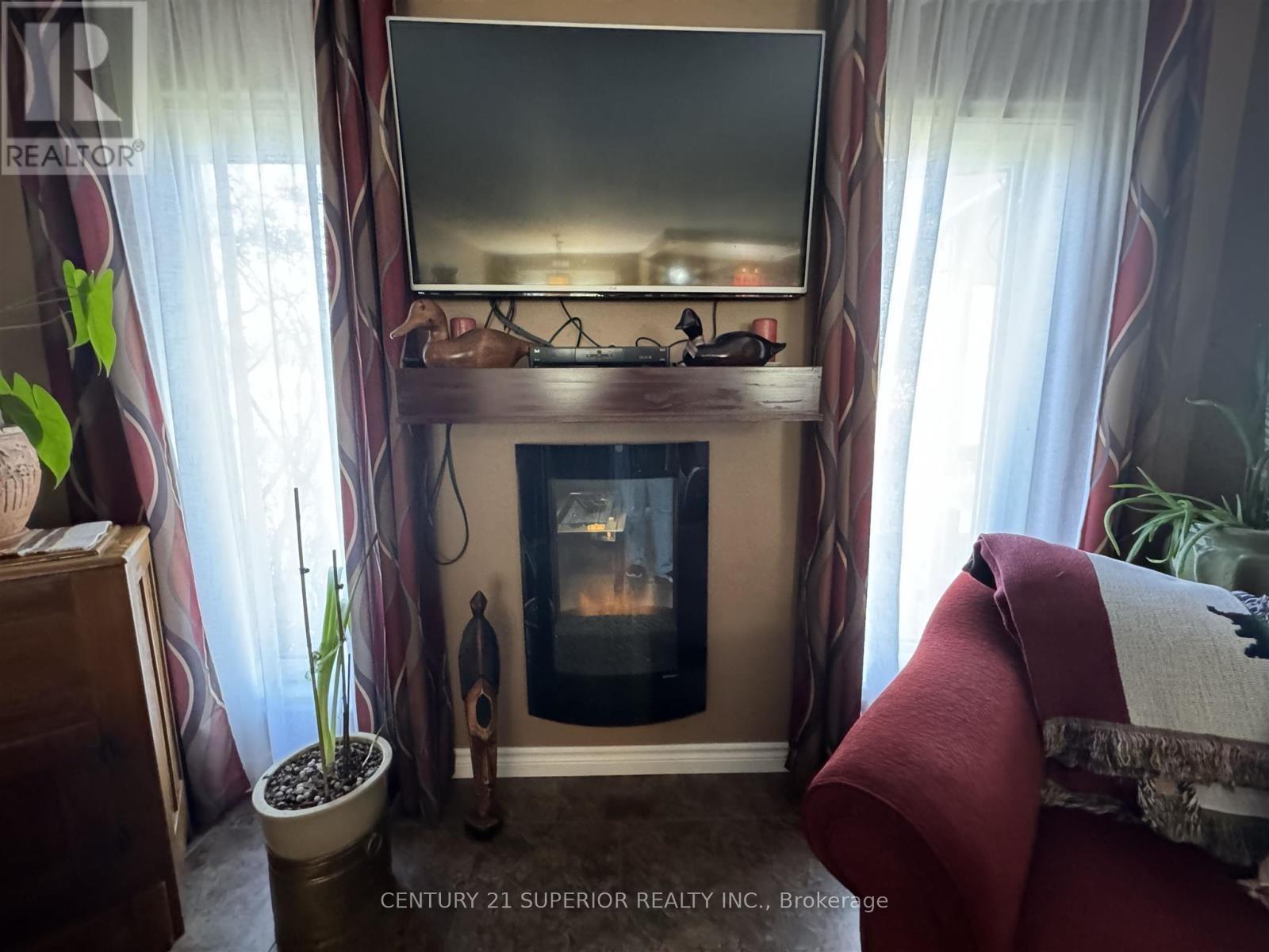 Photo 7 of 53 Hemlo Drive, Marathon — HOMEH