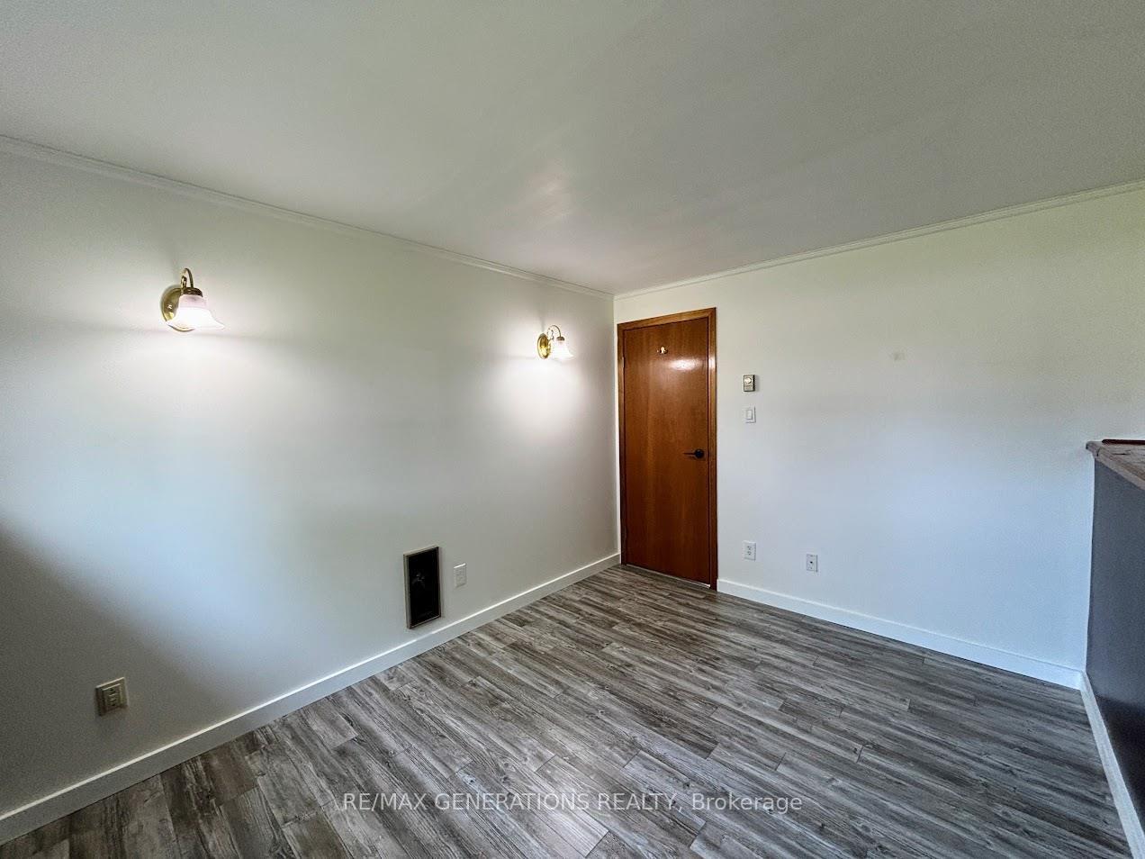 Photo 26 of 51 Radisson Crescent, Marathon — HOMEH