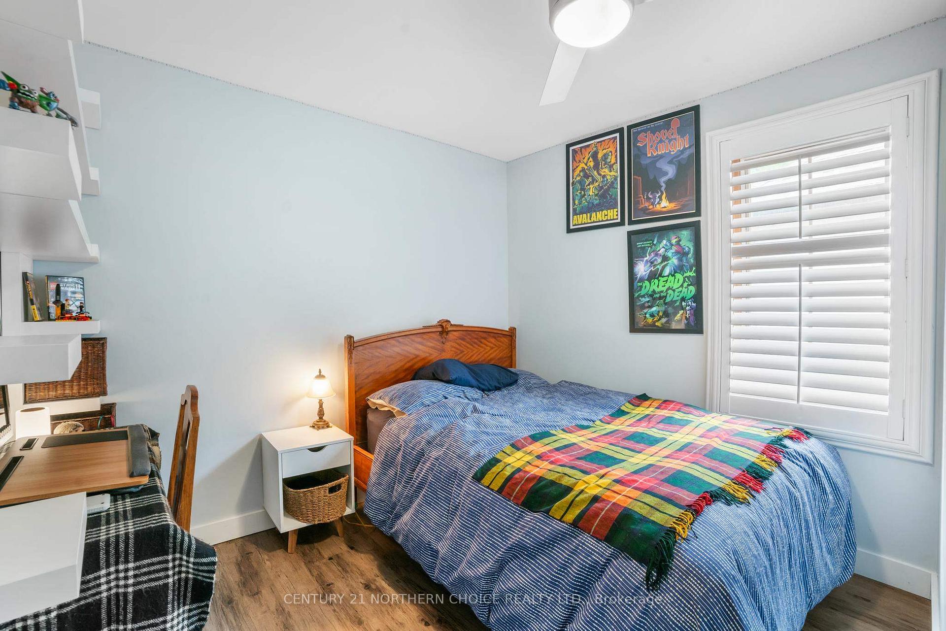 Photo 36 of 322 Third Street South, Kenora, Downtown — HOMEH