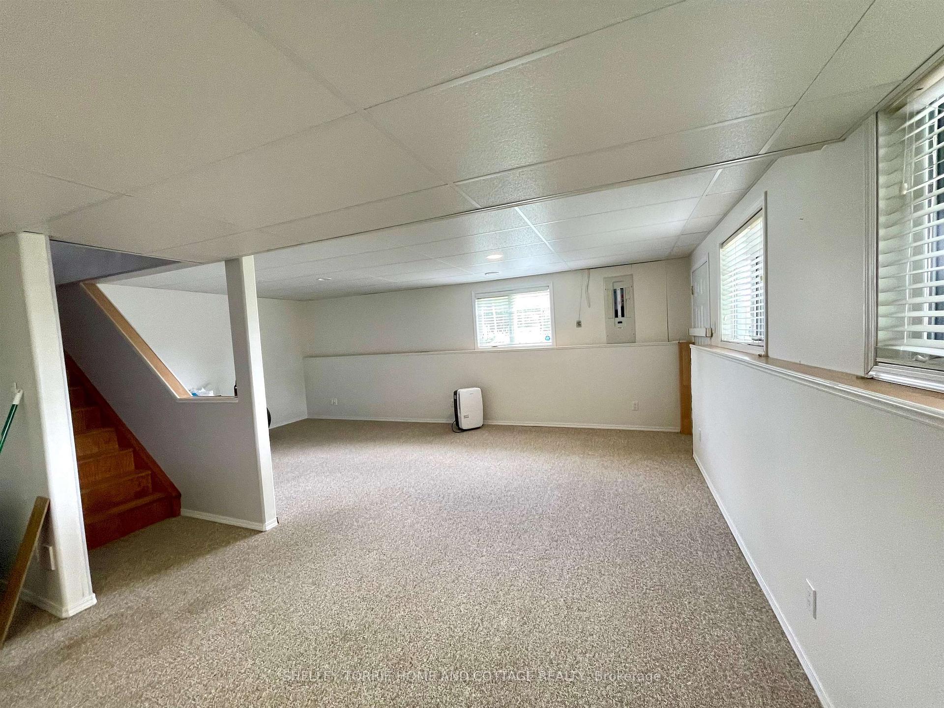 Photo 9 of 1537 Pine Portage Road, Kenora, South Park Estate — HOMEH