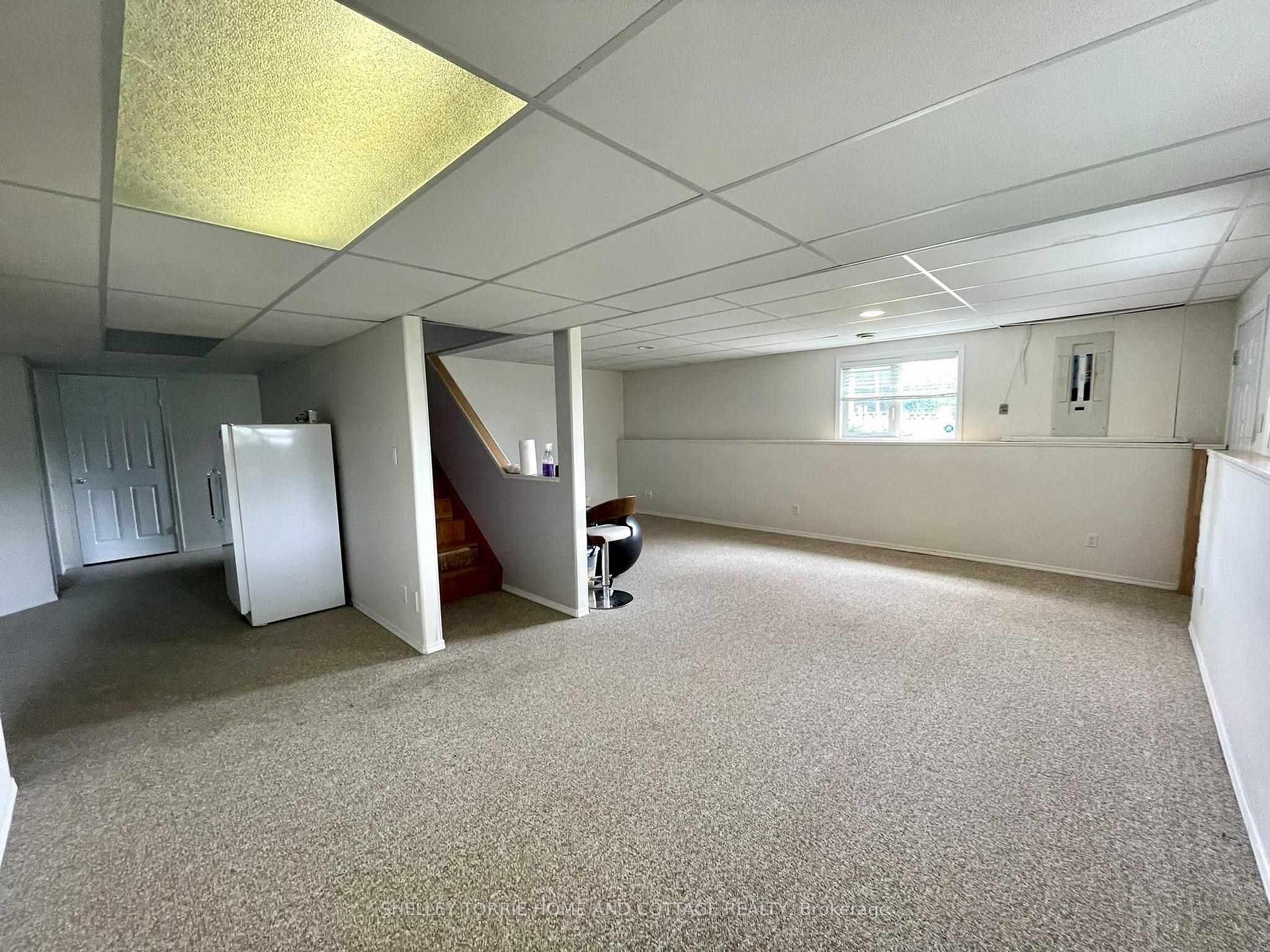 Photo 12 of 1537 Pine Portage Road, Kenora, South Park Estate — HOMEH