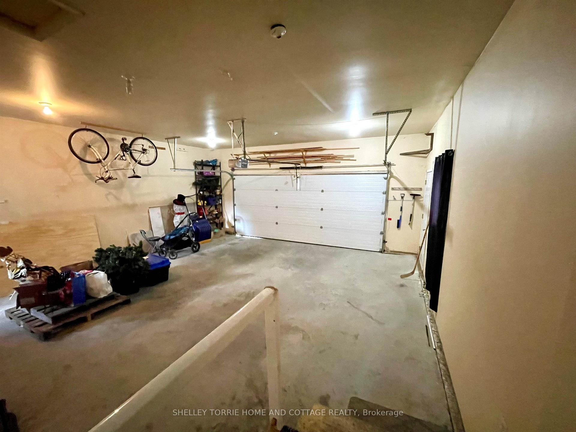 Photo 17 of 1537 Pine Portage Road, Kenora, South Park Estate — HOMEH