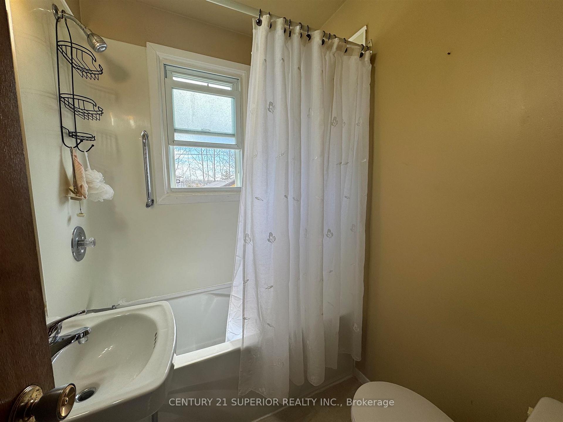 Photo 15 of 18 Sandpiper Avenue, Manitouwadge — HOMEH