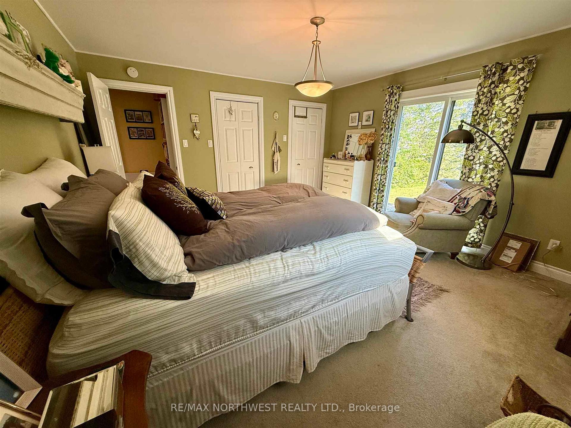 Photo 15 of 618 Essex Road, Kenora, Kenora Northeast — HOMEH