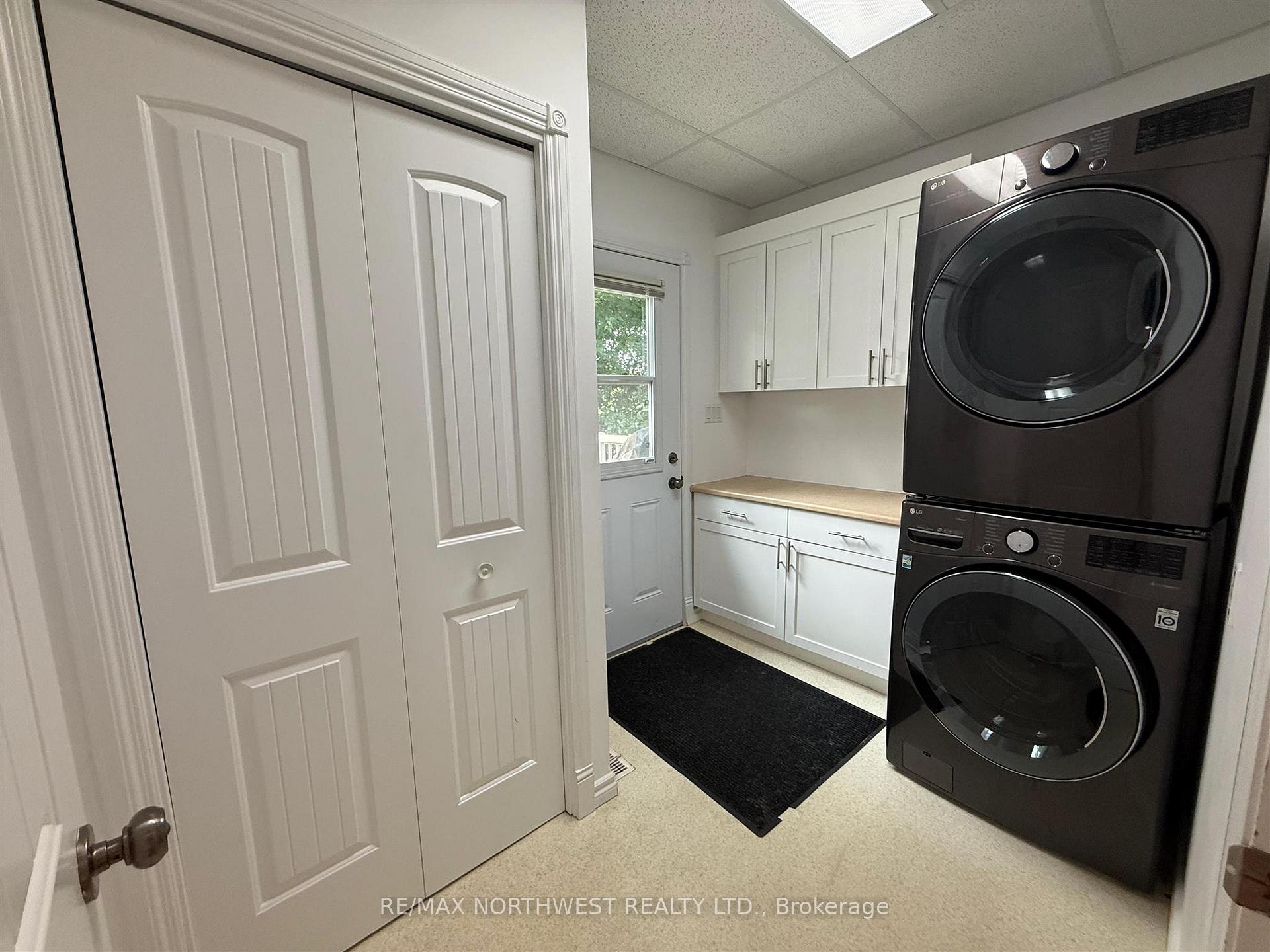 Photo 22 of 333 Third Street South, Kenora, Downtown — HOMEH