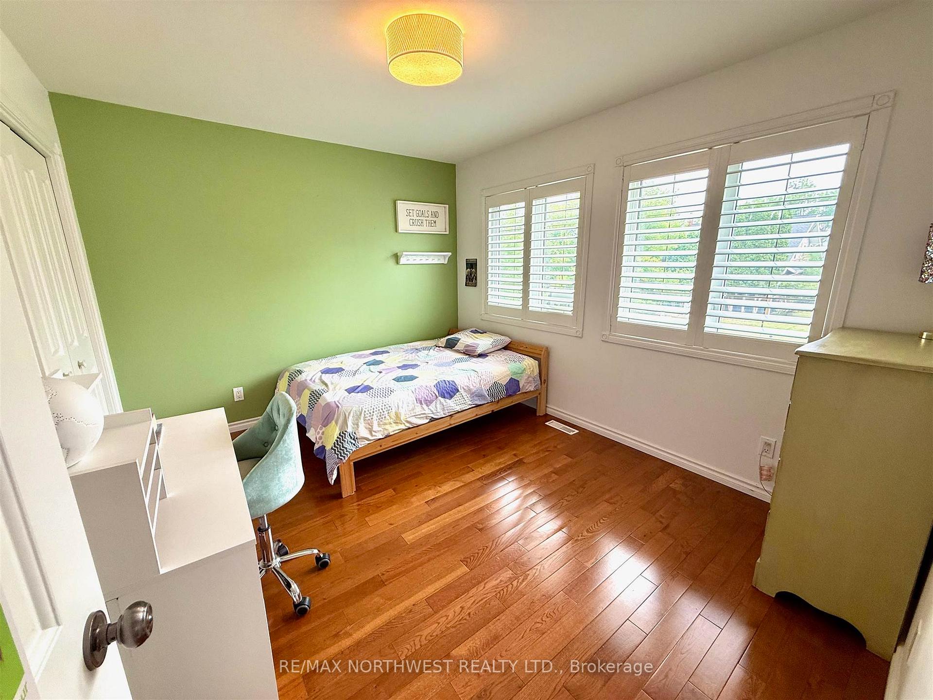 Photo 25 of 333 Third Street South, Kenora, Downtown — HOMEH